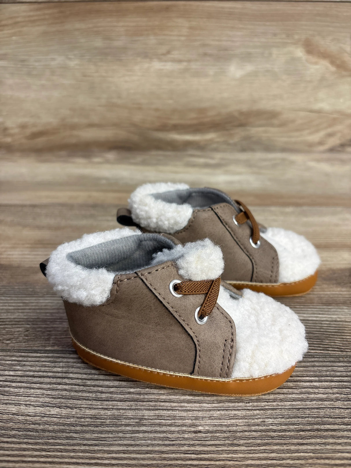 Cat & Jack Sherpa High-Top Crib Shoes Brown sz 3-4c