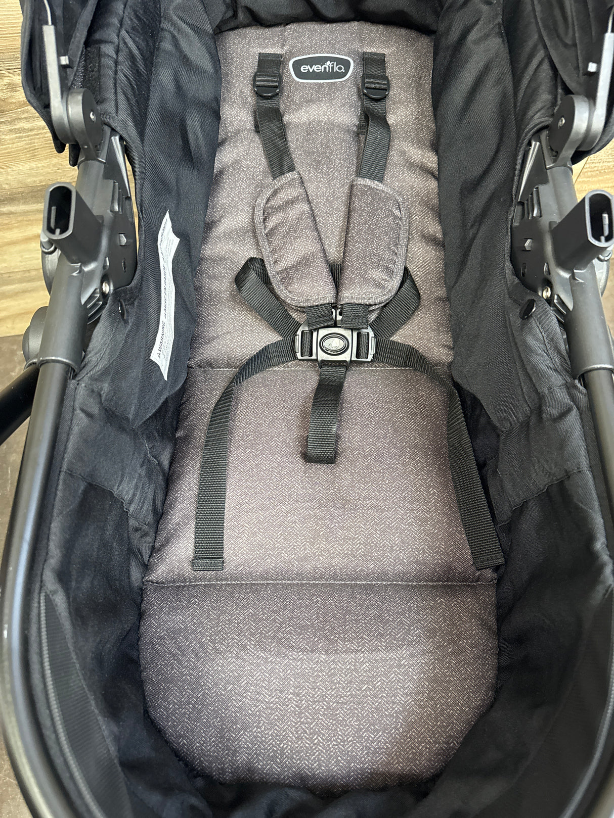 Evenflo Pivot Modular Travel System w/LiteMax