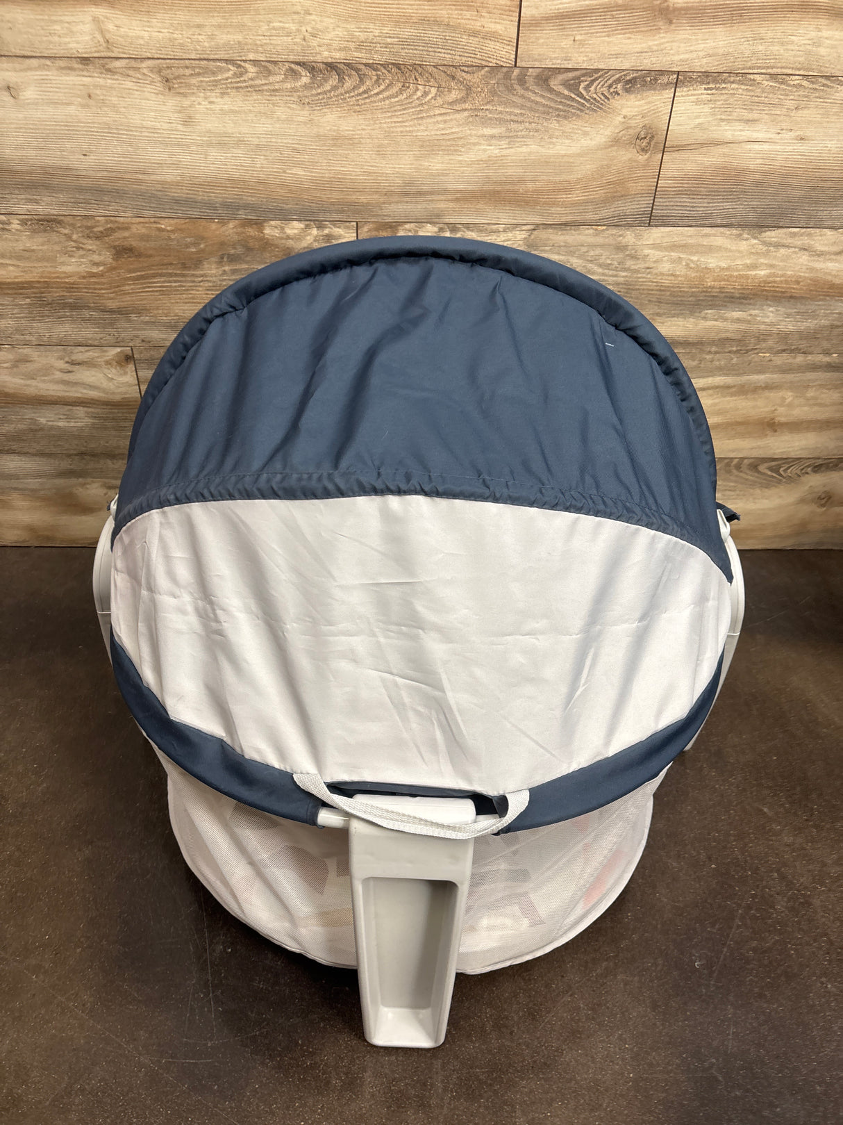 NEW Fisher Price On-The-Go Baby Dome