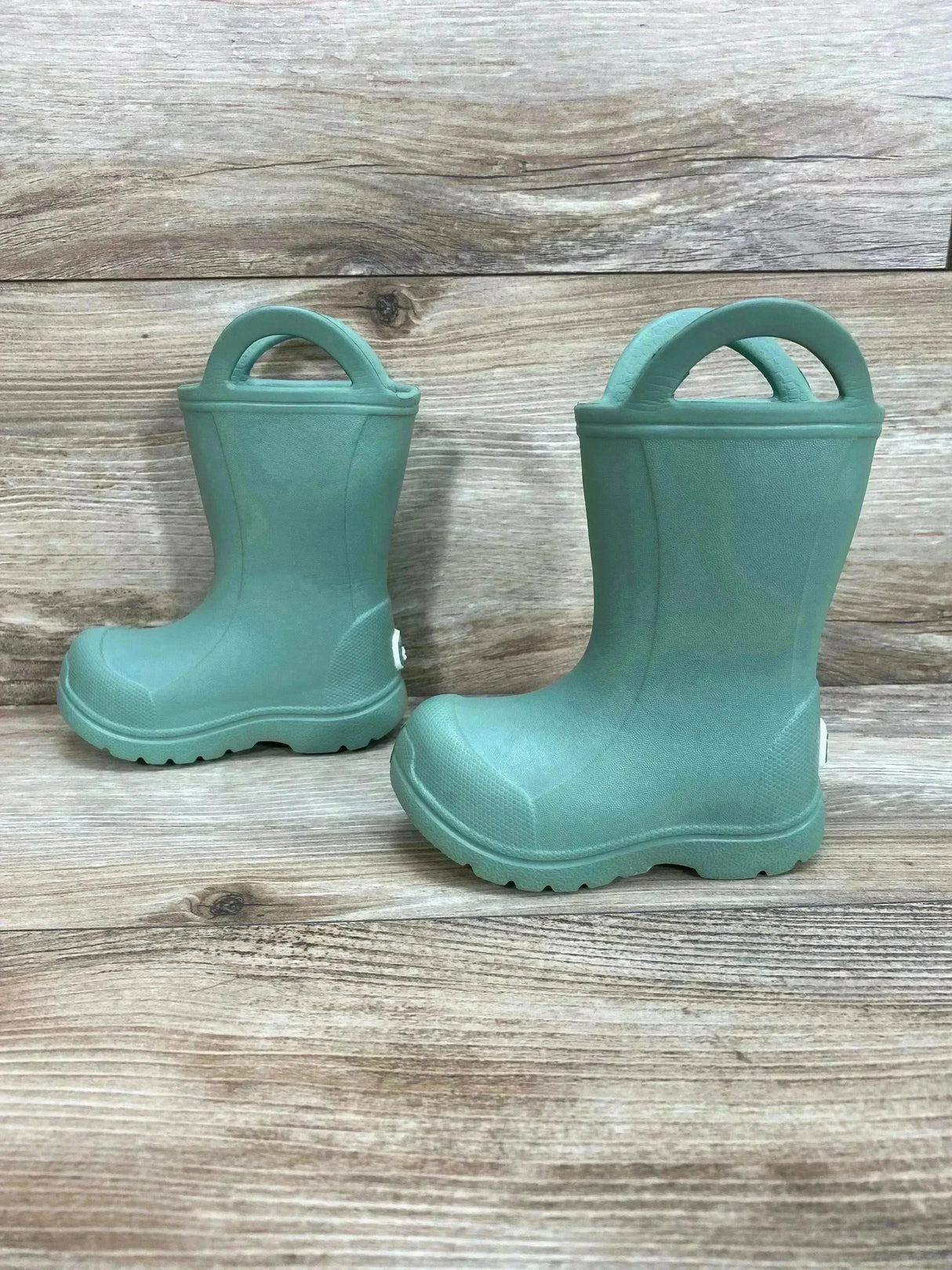 BEARPAW Toddler EVA Rain Boots with Easy Pull-On Handles Green Sz 3c - Me n Mommy To Be