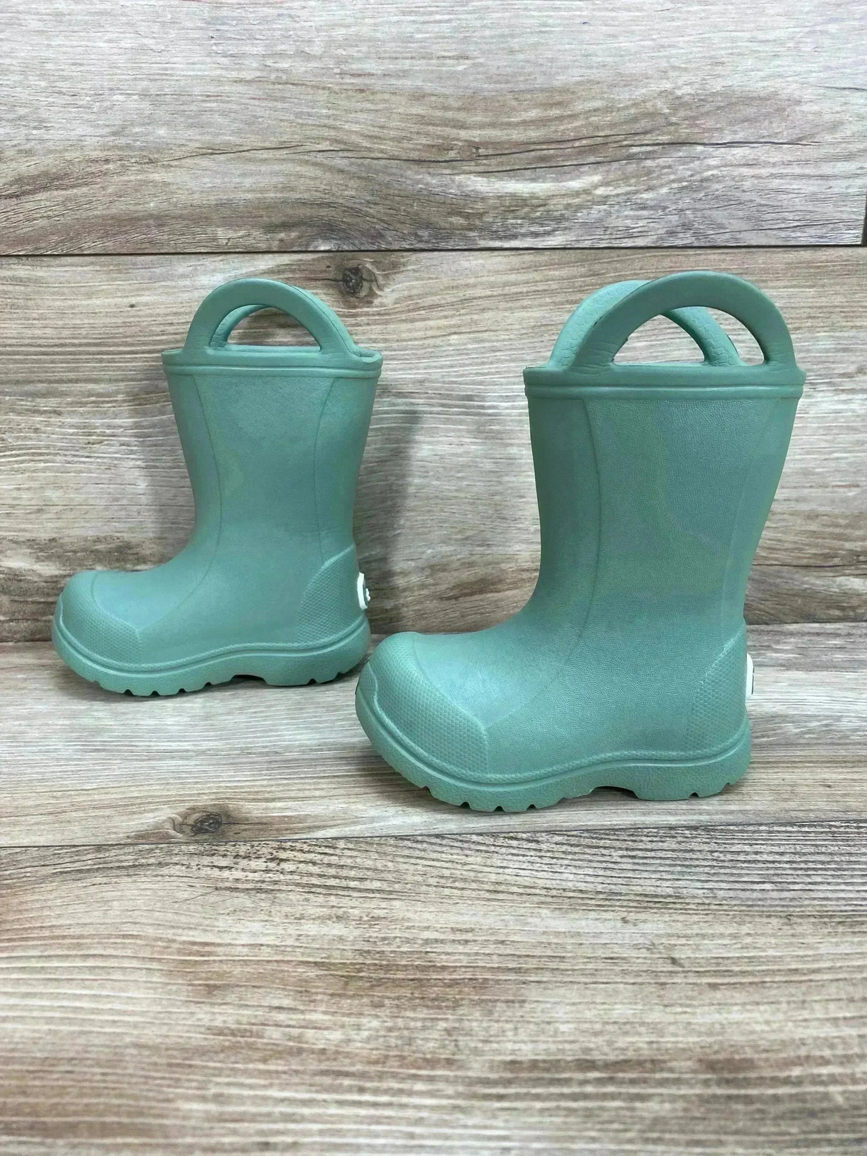 BEARPAW Toddler EVA Rain Boots with Easy Pull-On Handles Green Sz 3c - Me n Mommy To Be
