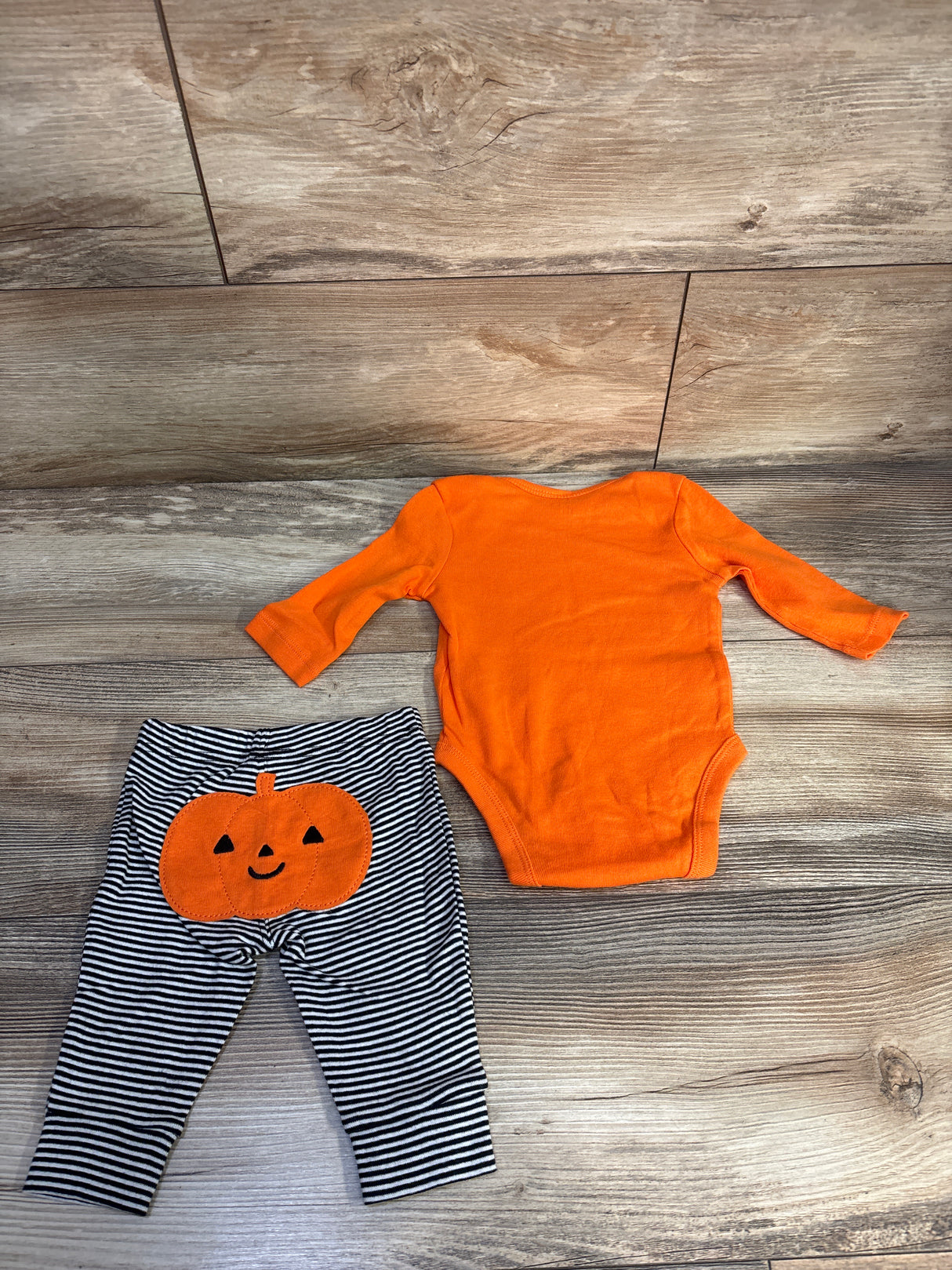 Carter's 2pc My First Halloween Bodysuit & Pants Set Orange sz 3m
