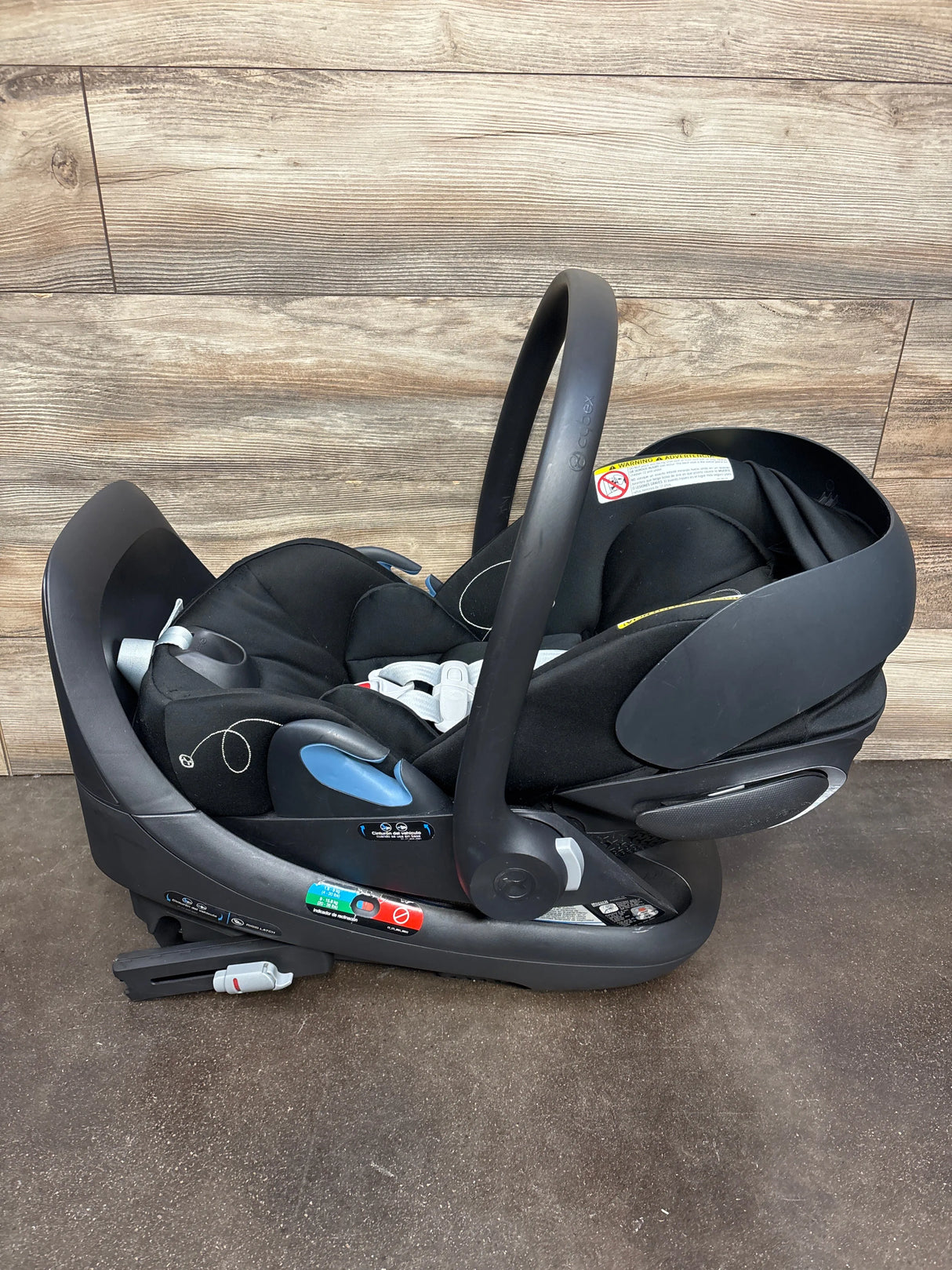 Cybex Gold Cloud G Lux Infant Car Seat in Moon Black 4-35lbs - Me n Mommy To Be