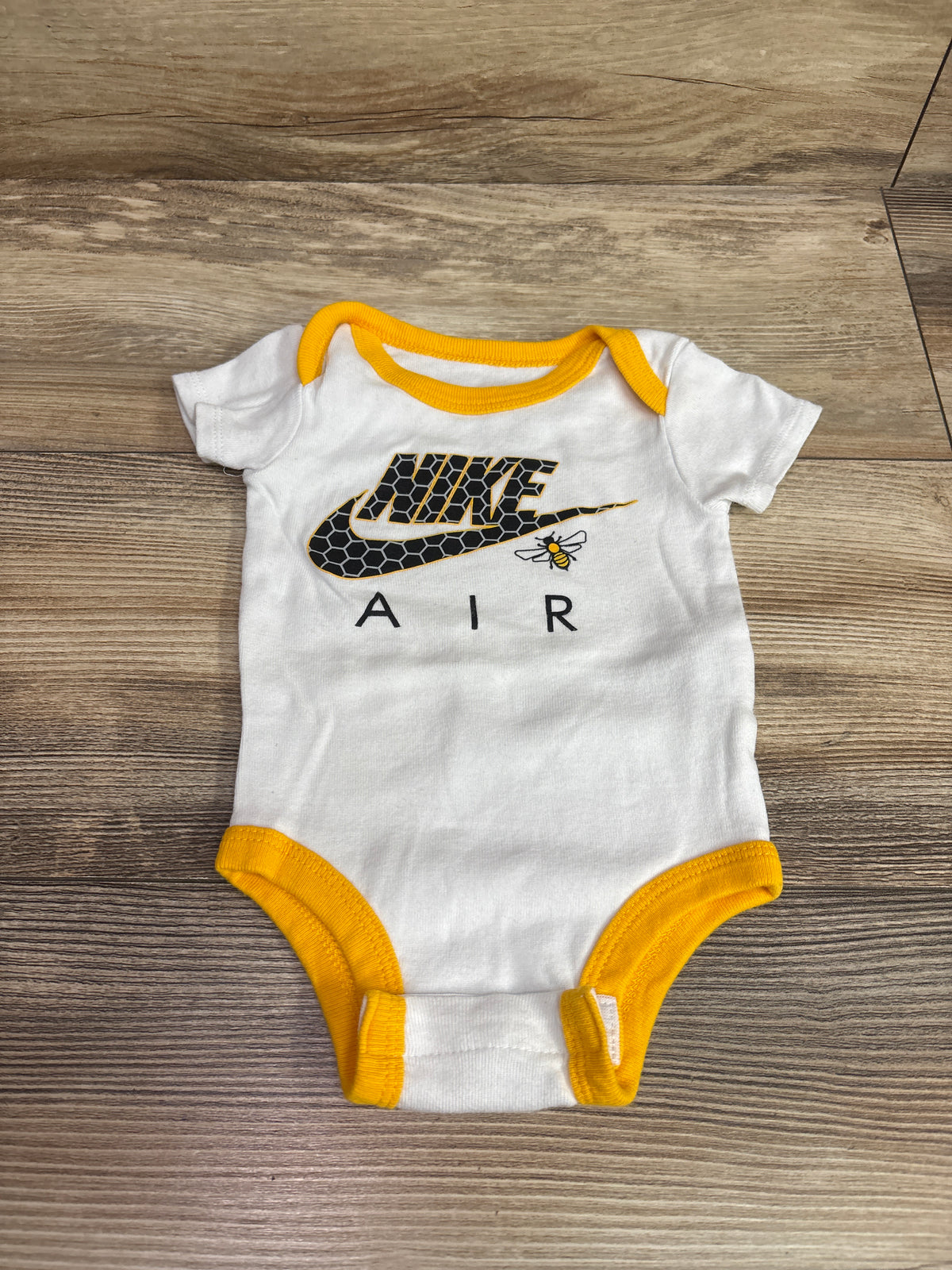 Nike Bodysuit White sz 0-6m
