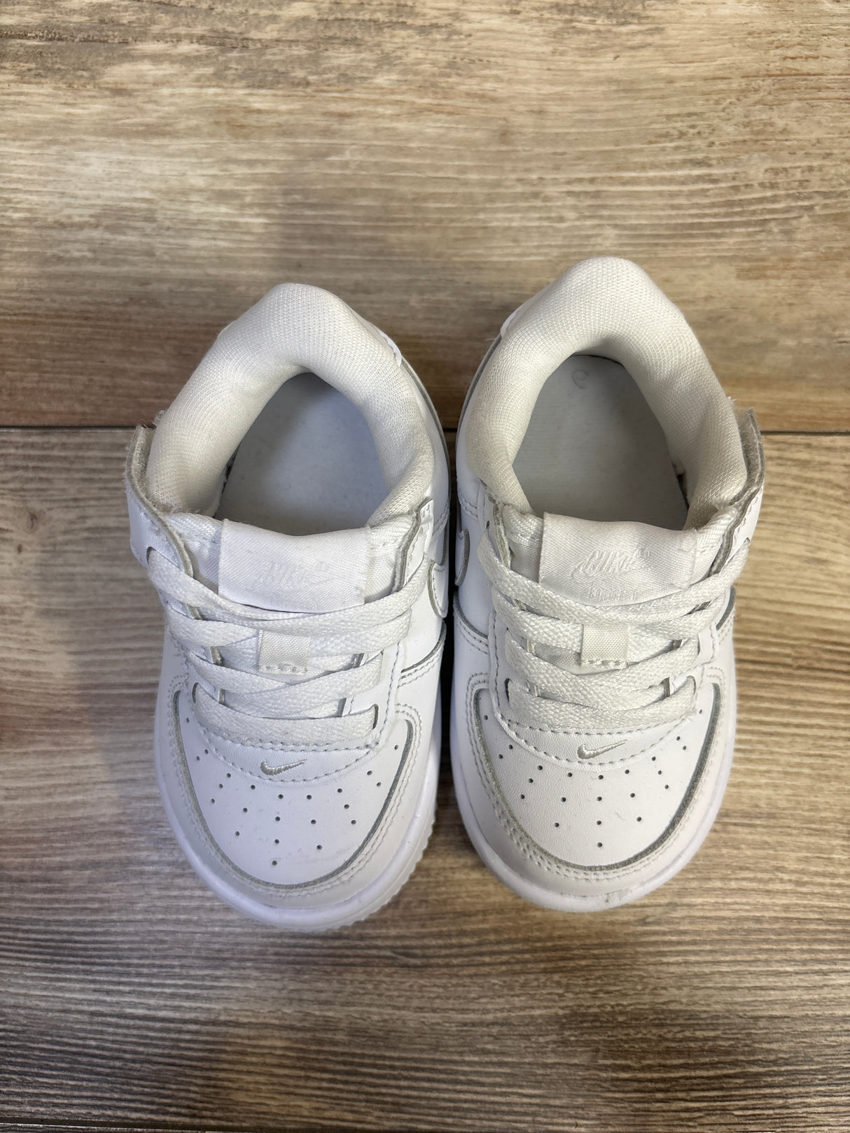 Nike Force 1 Low EasyOn TD Triple White Sneakers sz 6c