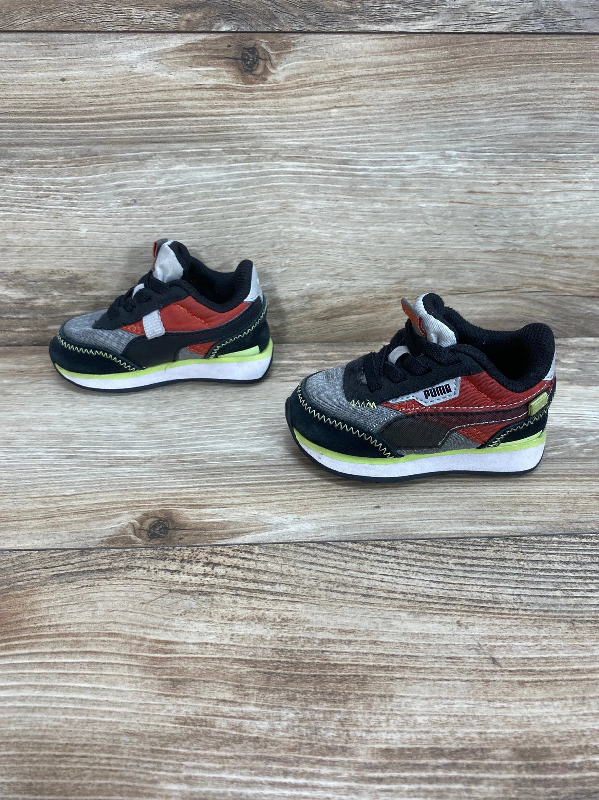 Puma Future Rider Play On Sneakers Fusion Coral sz 4c - Me n Mommy To Be