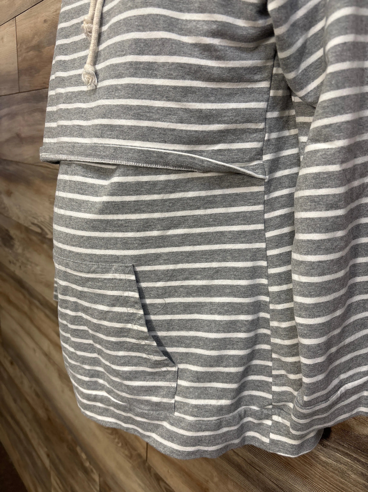 Ecavus Striped Nursing Hoodie Grey sz XXL