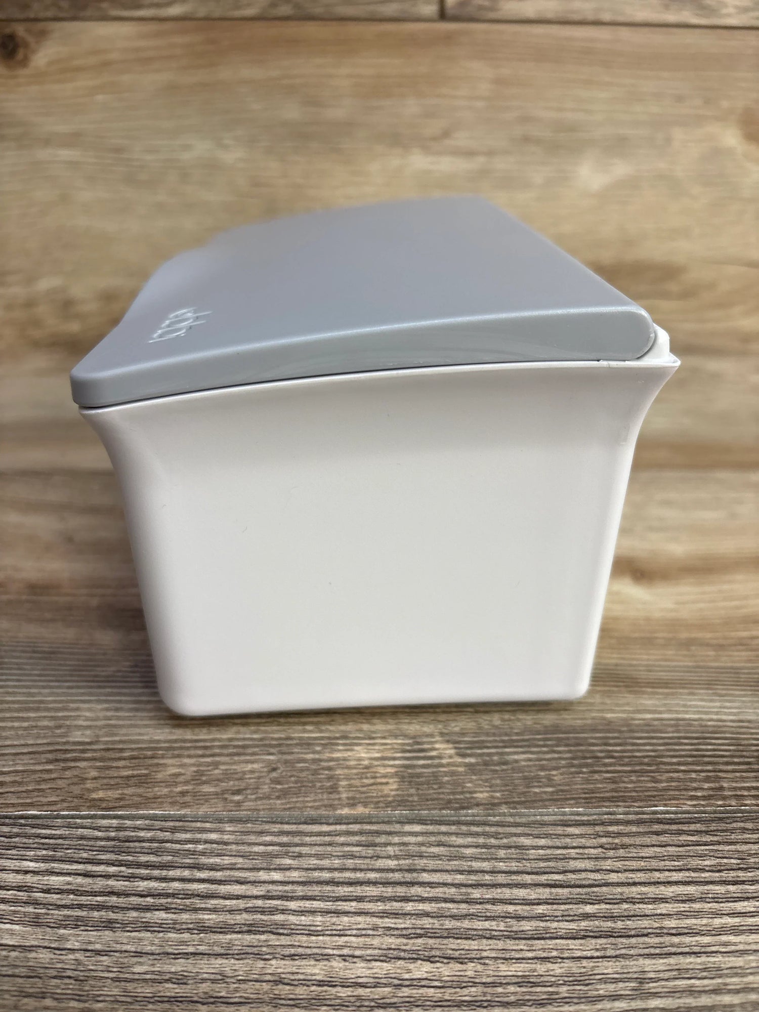 Ubbi Wipes Dispenser, Grey - Me n Mommy To Be