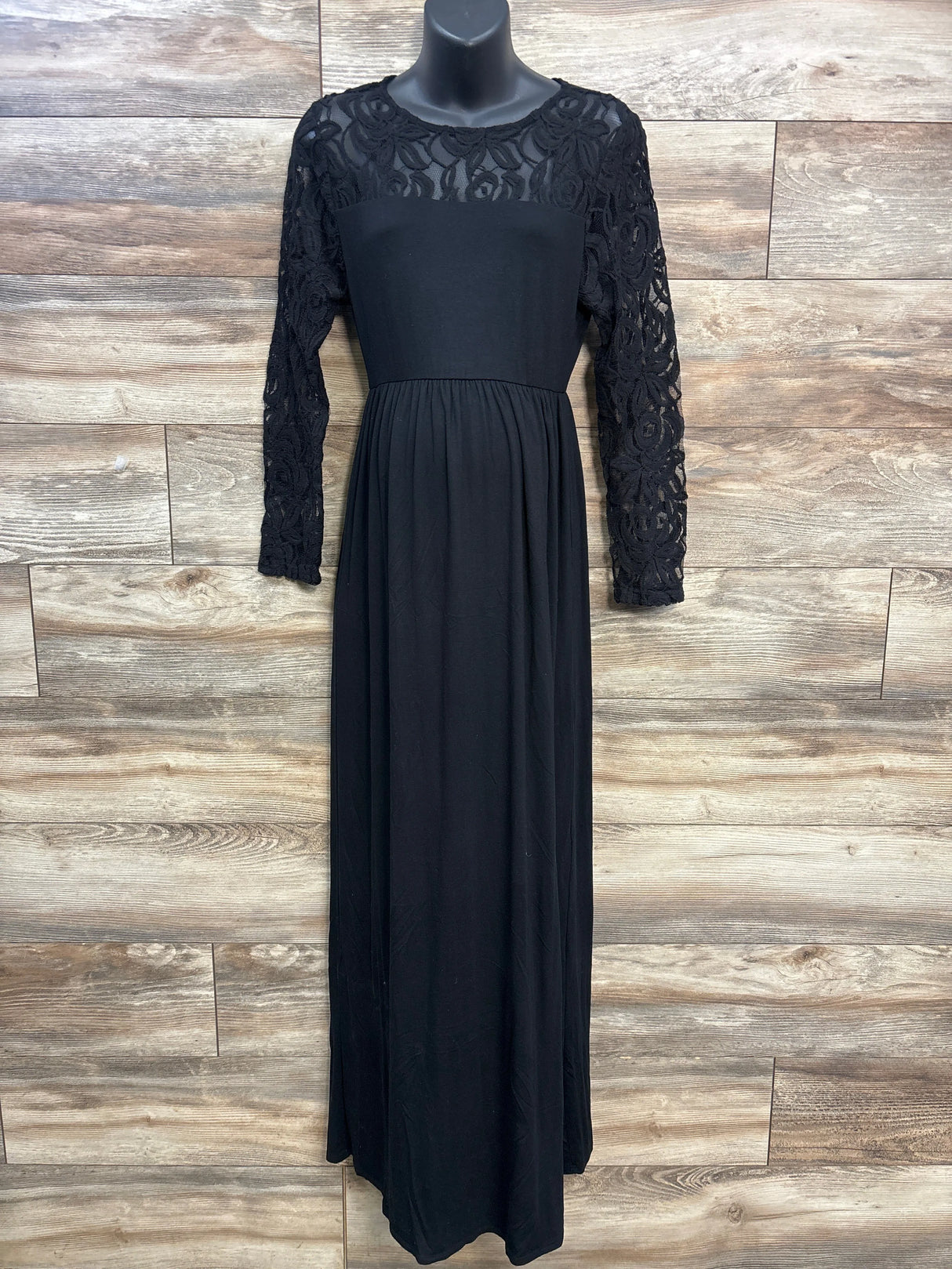 Pink Blush Maternity Lace Sleeve Maxi Dress Black sz Medium - Me n Mommy To Be