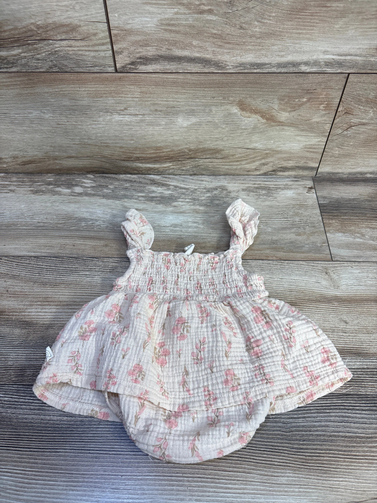 Snug Gauze Smocked Bodysuit Dress Beige sz 6-9m