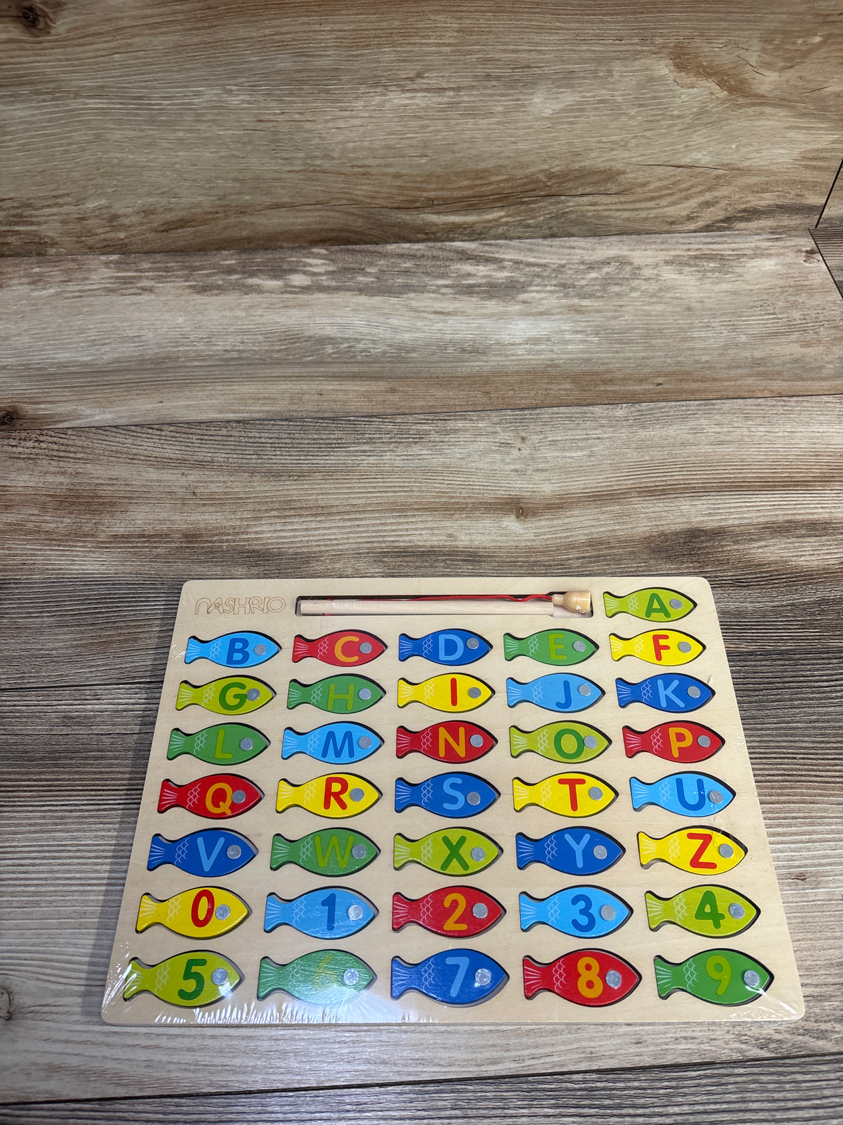 NEW Nashrio Magnetic Wooden Fishing Game