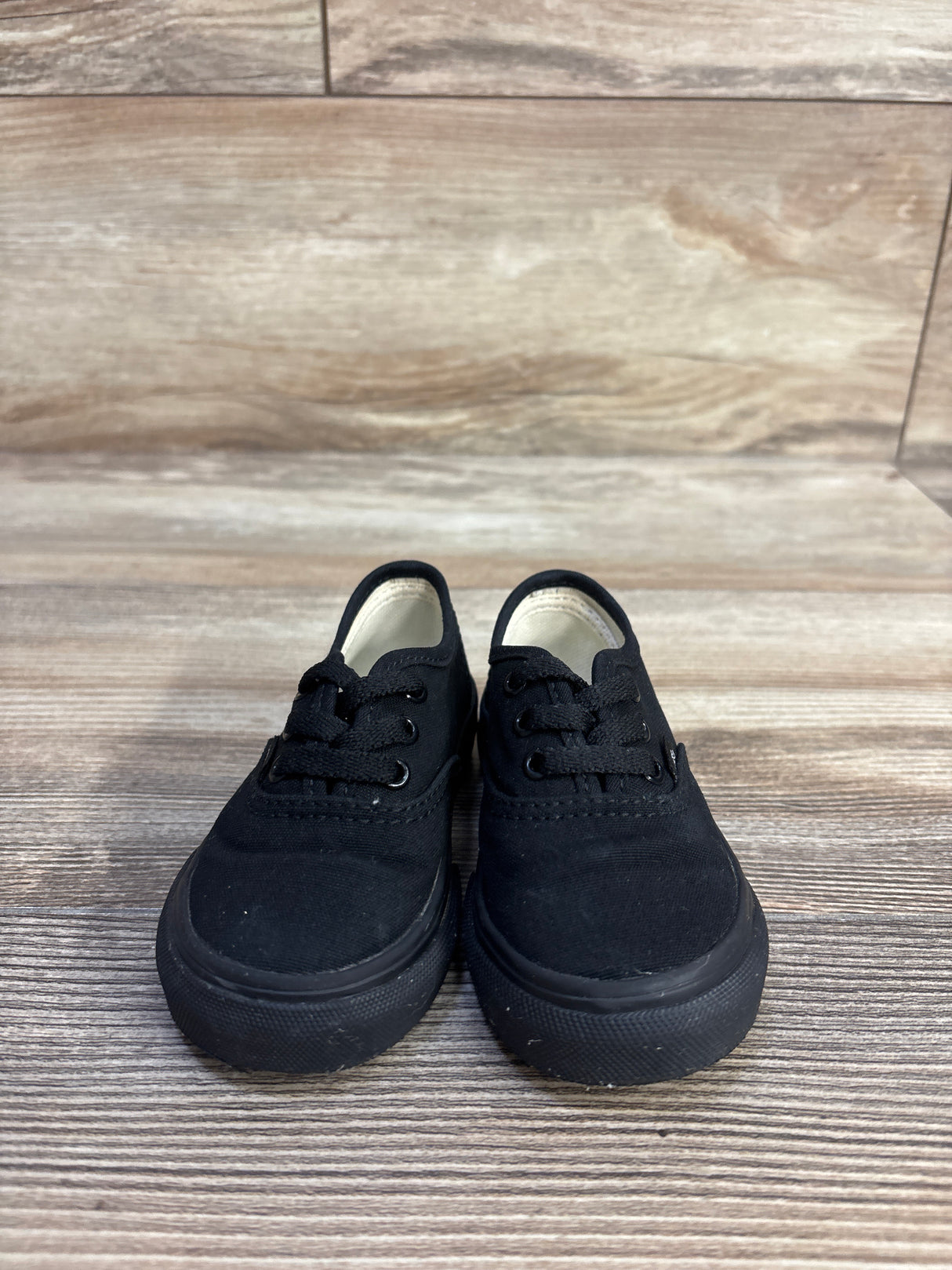 Vans Authentic Low Top Sneakers Black sz 5c