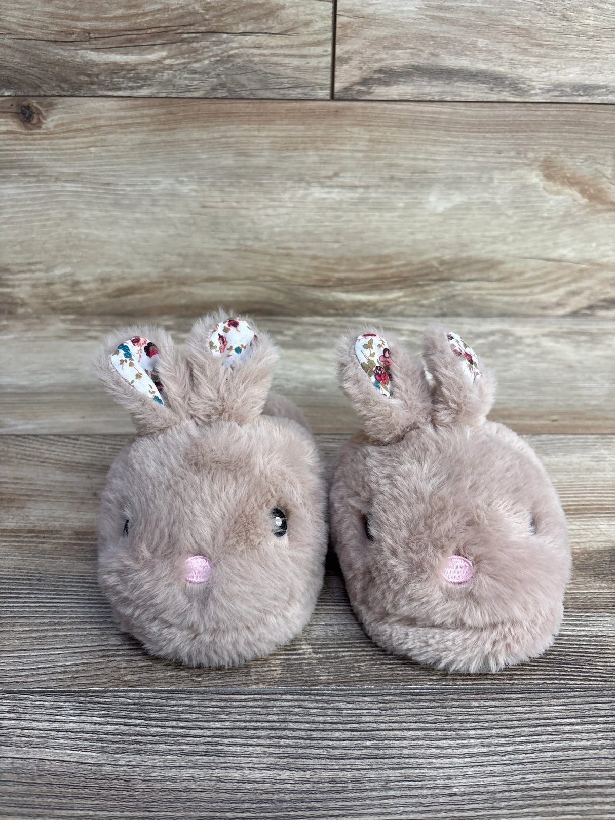 Wonder Nation Bunny Aline Slippers Beige sz 7-8c