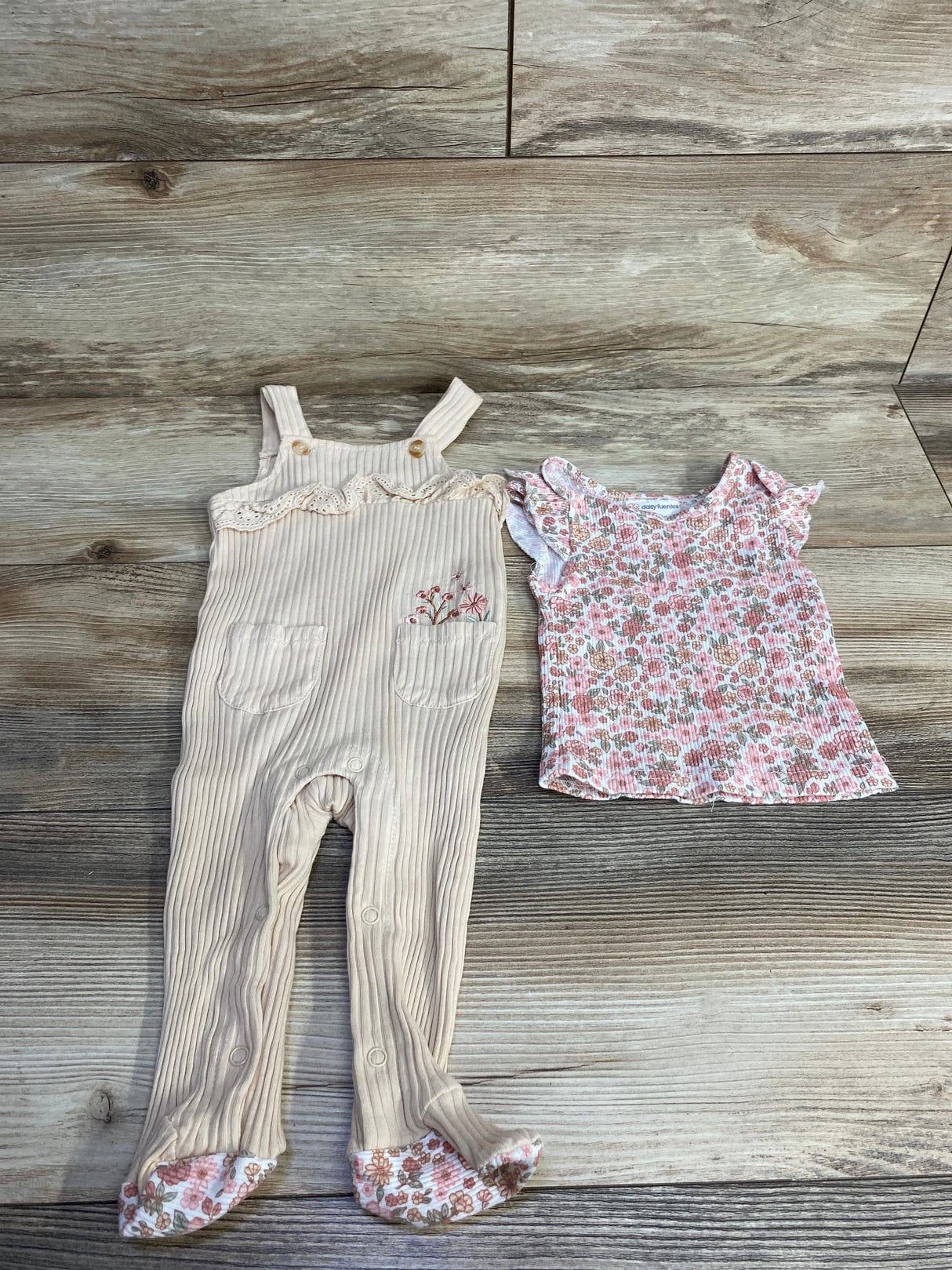Daisy Fuentes 2pc Ribbed Overall & Floral Shirt Set Tan sz 6-9m