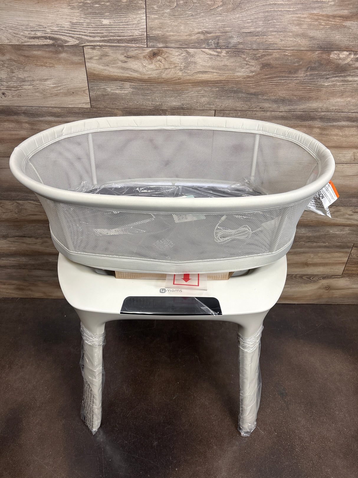NEW 4moms MamaRoo Sleep Bassinet