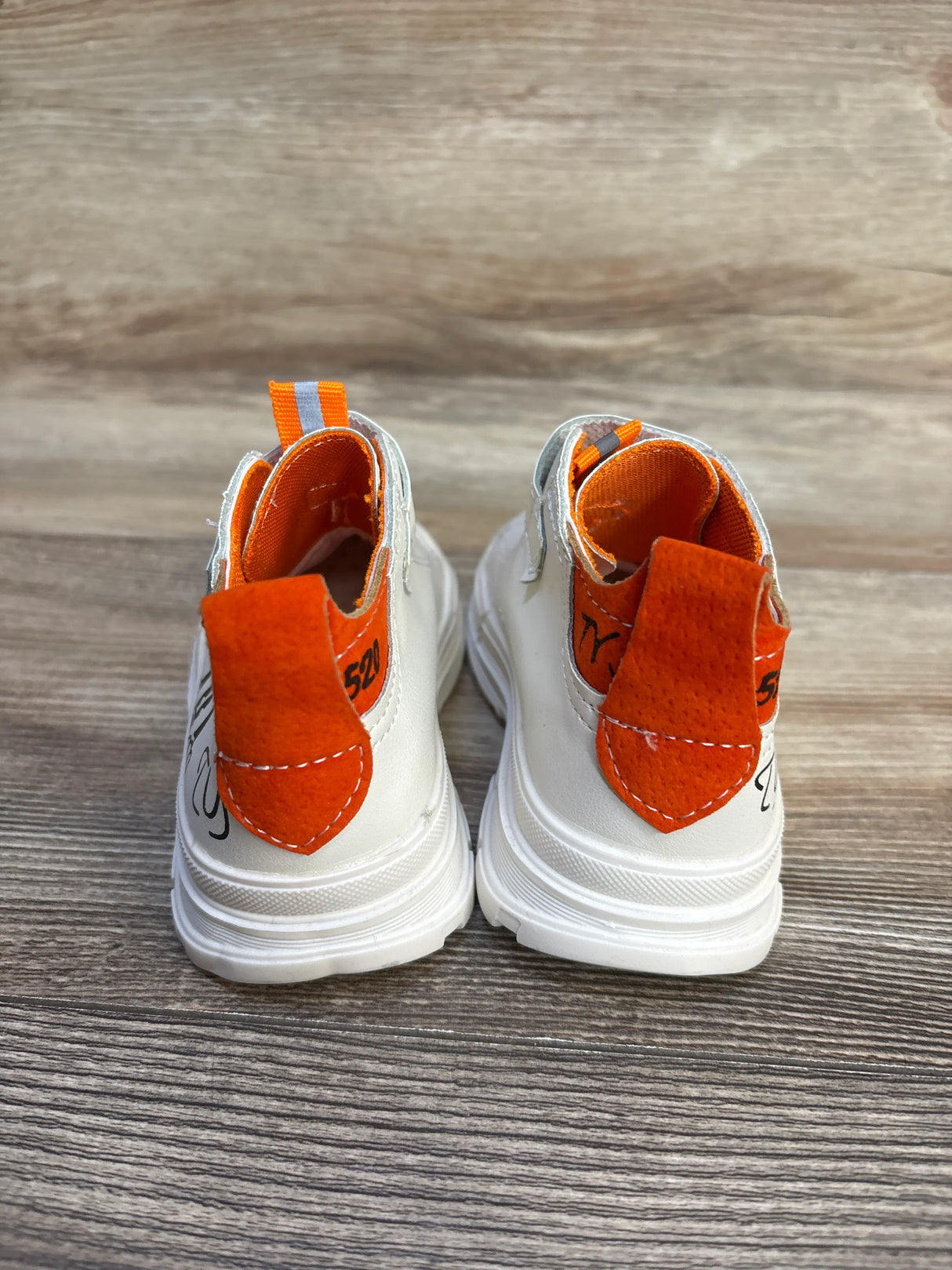 Mickey Mouse Mid Top Sneakers White sz 7c