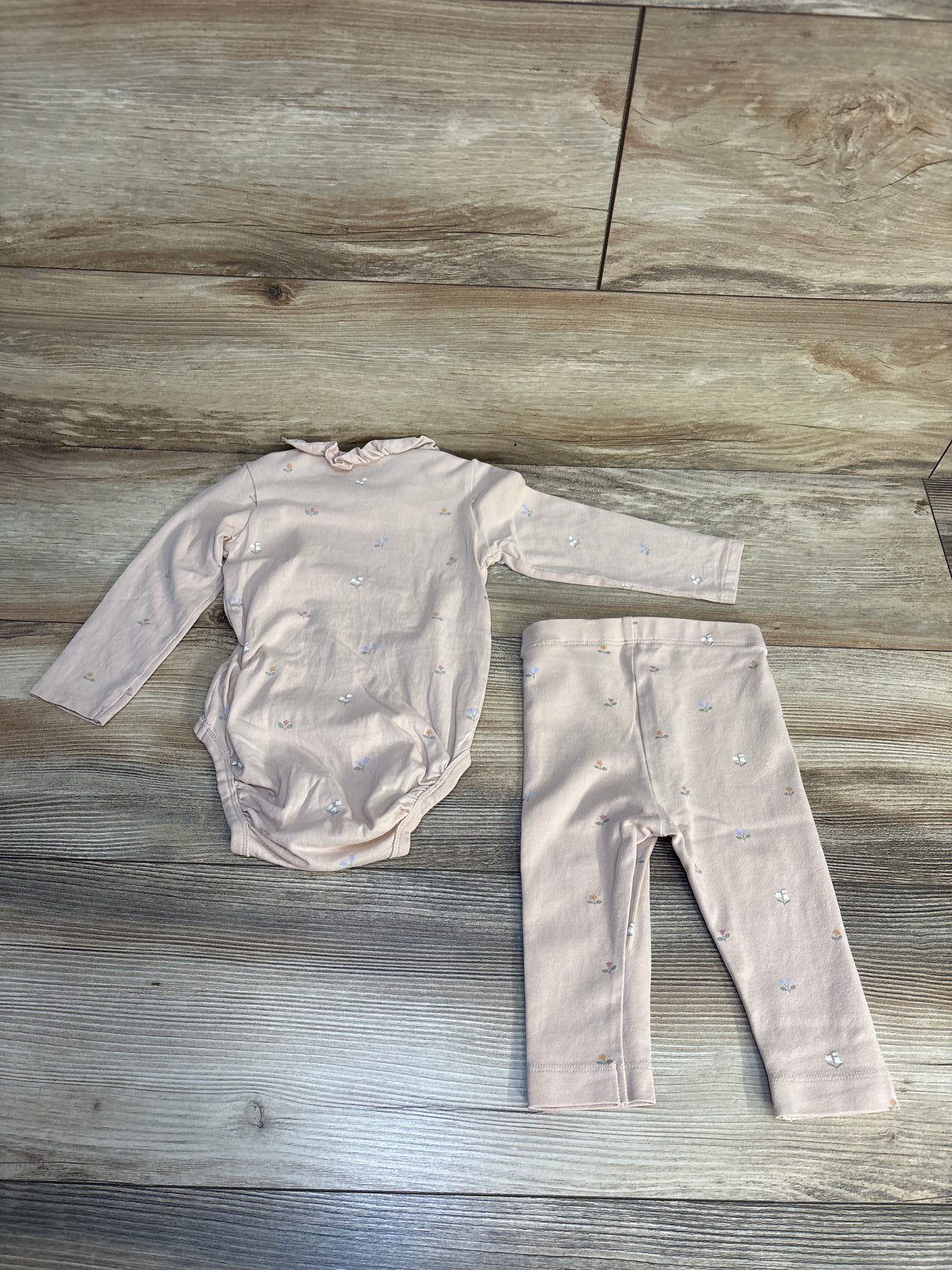 H&M Organic 2pc Floral Bodysuit & Bottoms Set Peach sz 6m