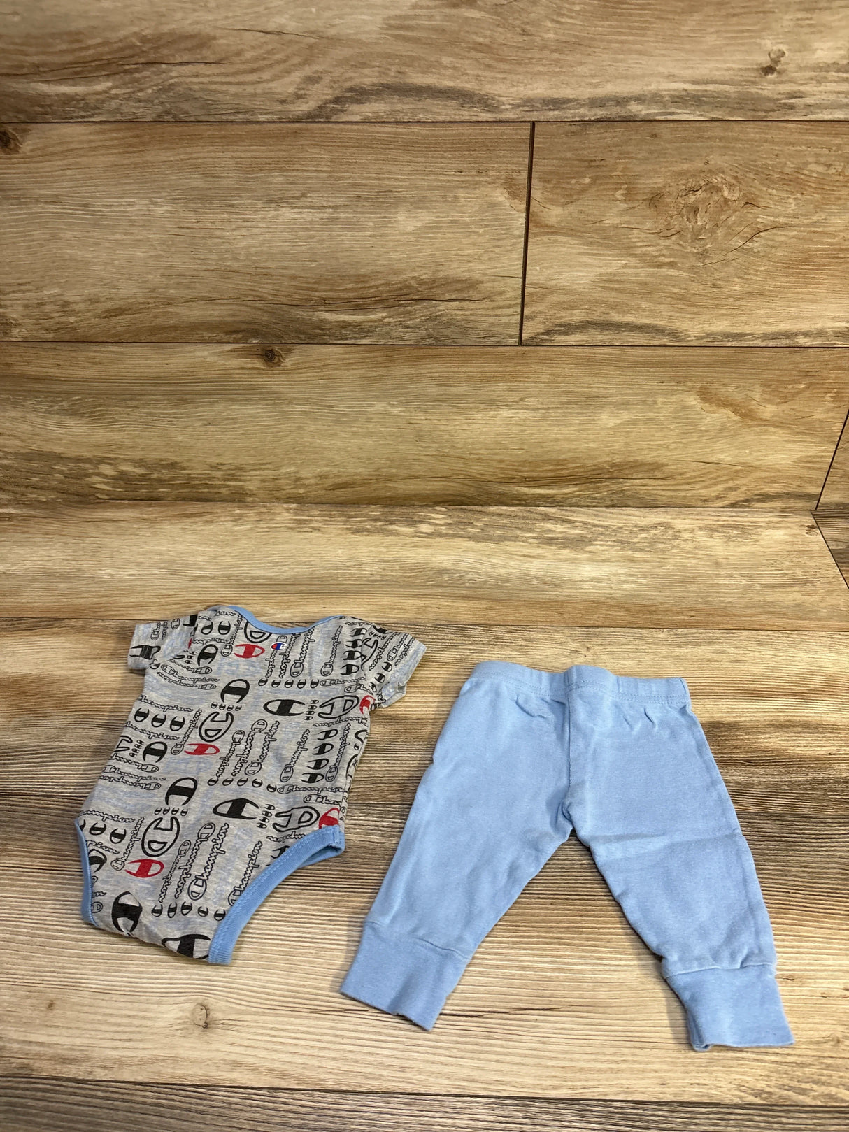 Champion 2pc Bodysuit & Pants Set Grey sz 3m