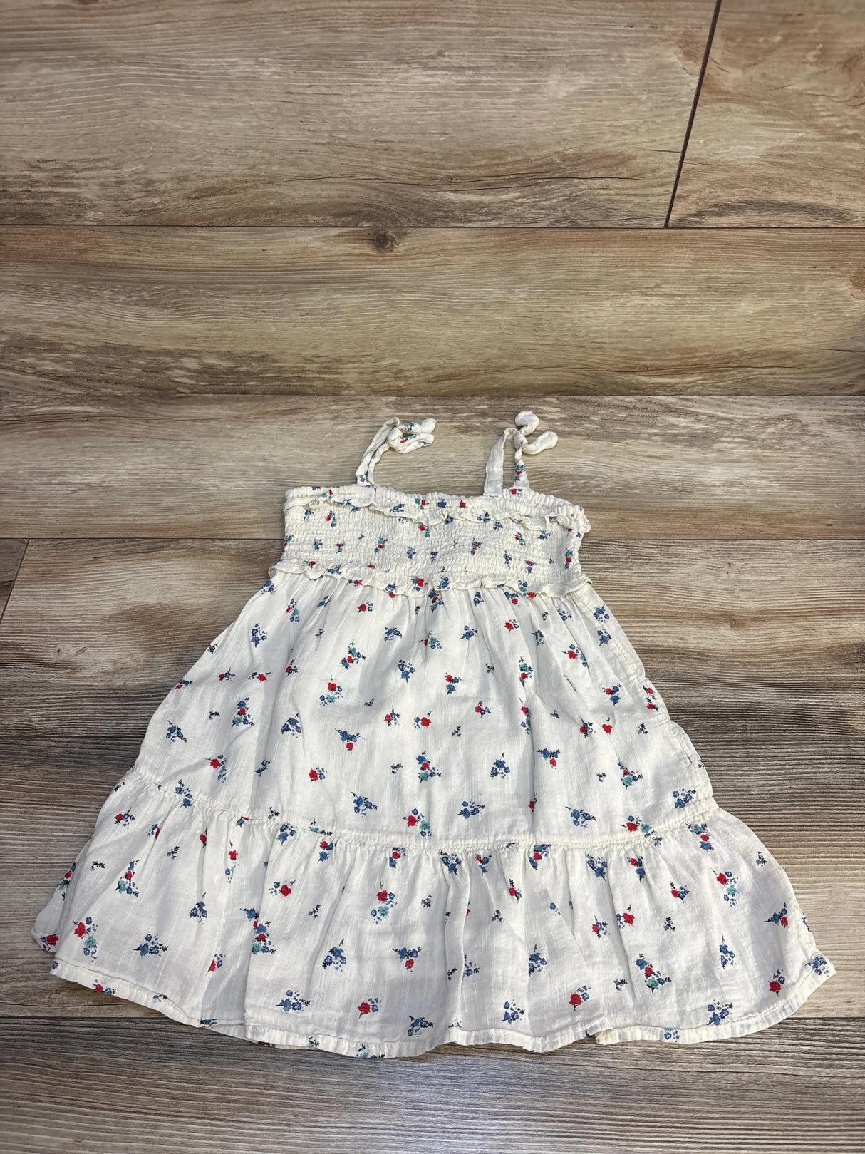 Old Navy Smocked Floral Dress White sz 5T
