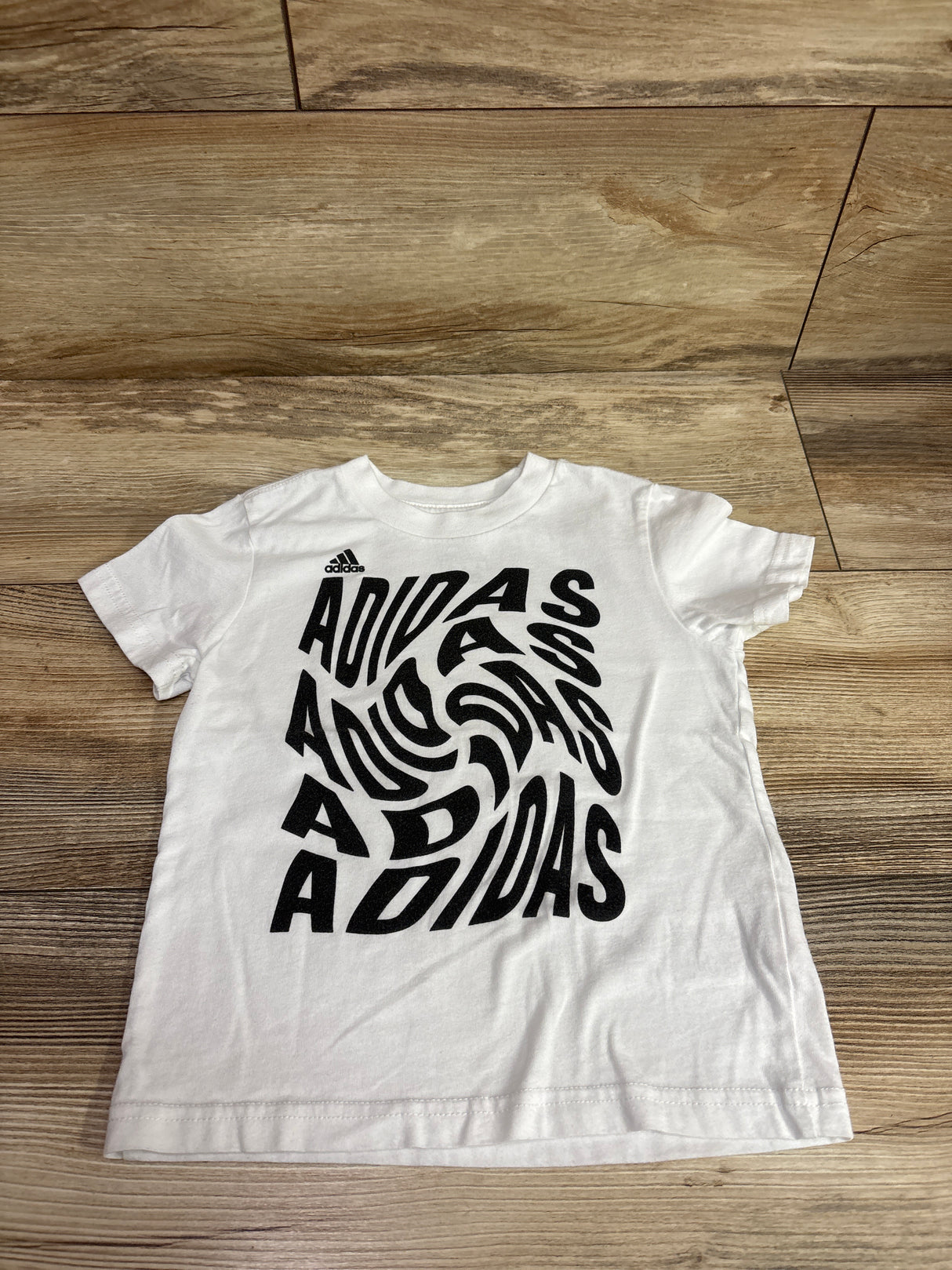 Adidas Shirt White sz 3T