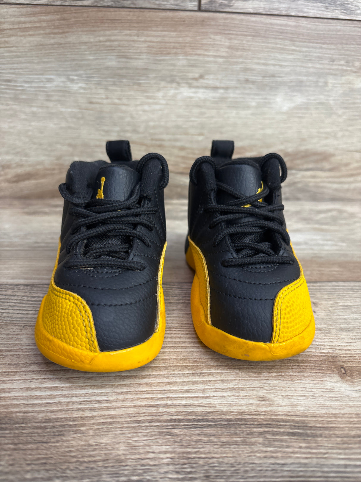 Air Jordan 12 Retro TD 'University Gold' Sneakers sz 6c