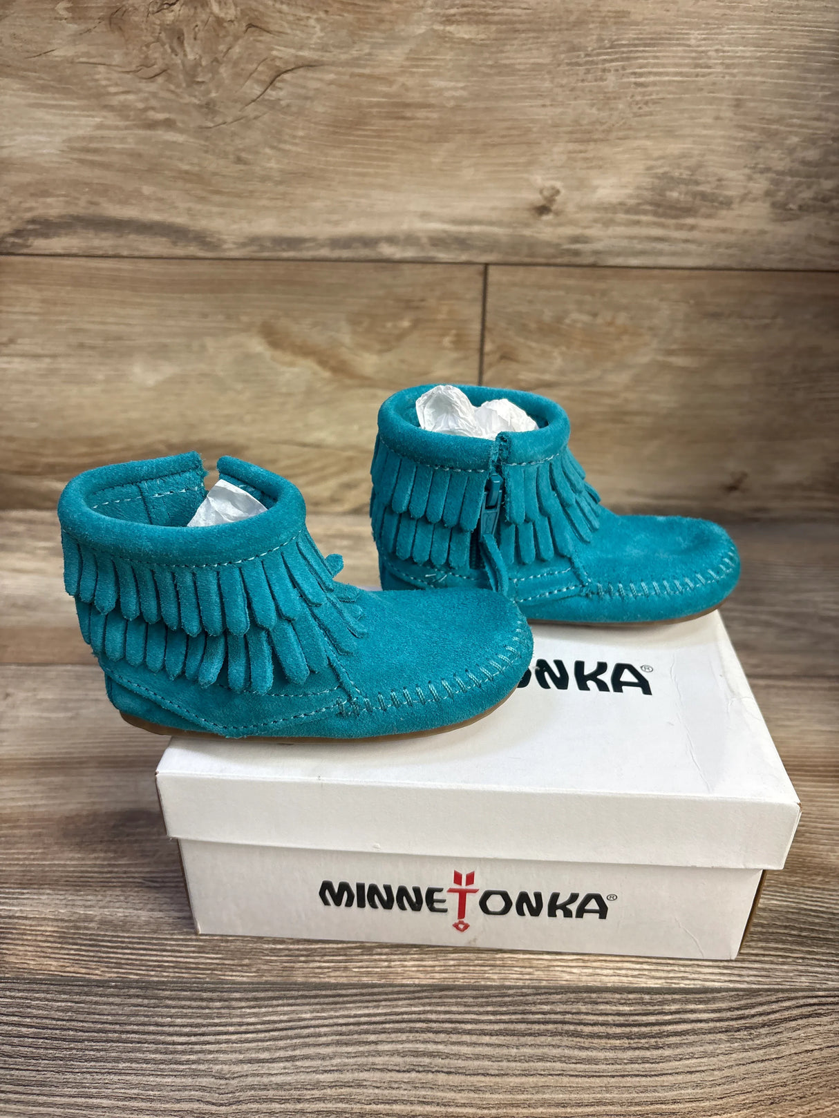 NEW MinneTonka Double Fringe Side Zip Booties Turquoise sz 5c