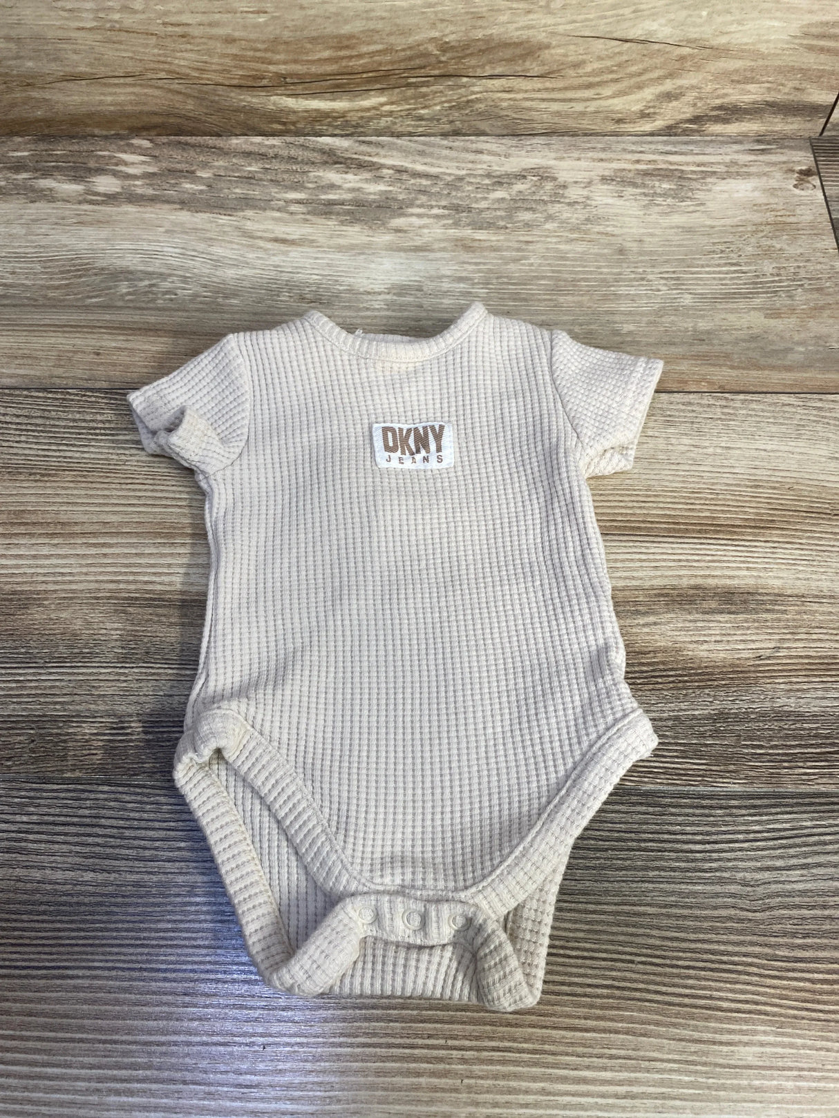 DKNY Waffle Knit Bodysuit Beige sz 0-3m