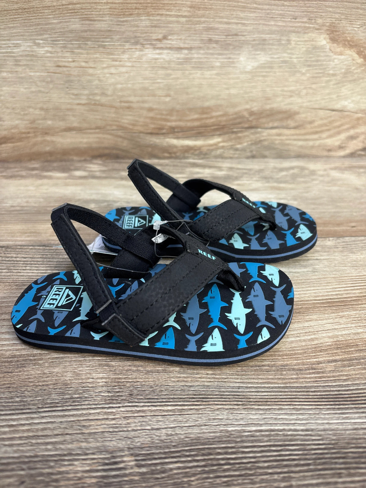 NEW Reef Little Uni Flip Flops in Blue Sharks sz 6c - Me n Mommy To Be