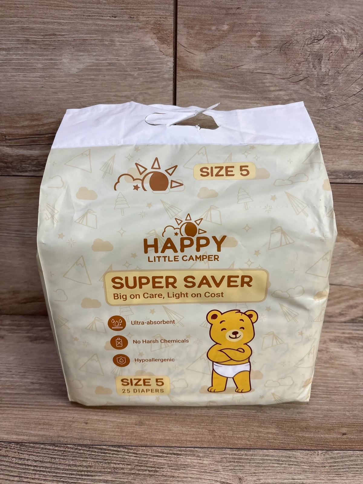 Front of Happy Little Camper Super Saver size 5 25ct diaper pack showing Super Saver label, teddy bear and size