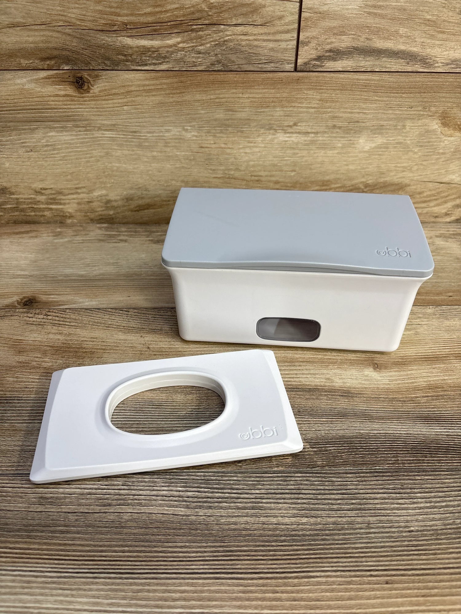 Ubbi Wipes Dispenser, Grey - Me n Mommy To Be