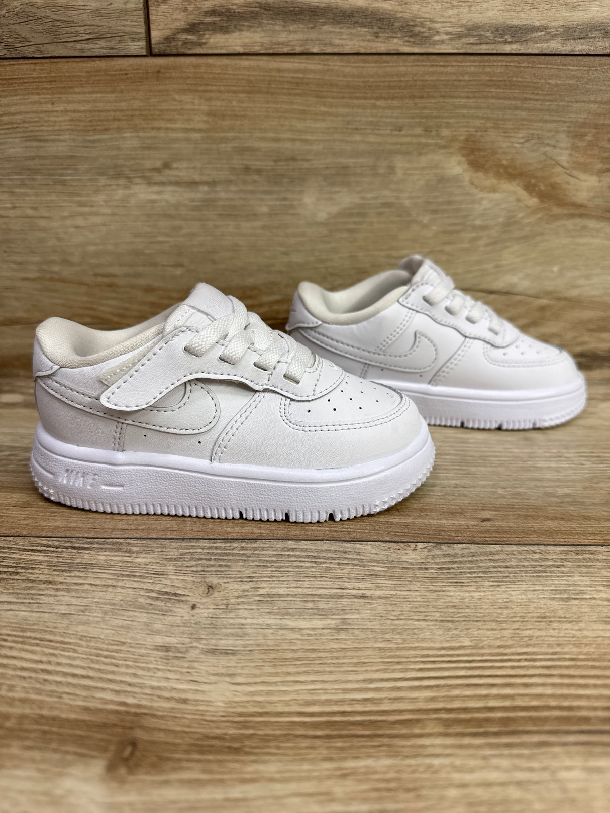 Nike Force 1 Low EasyOn Sneakers White sz 7c