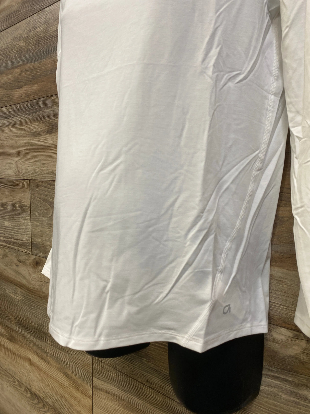 NWOT Gap Maternity Breathe Long Sleeve Shirt White sz Small - Me n Mommy To Be