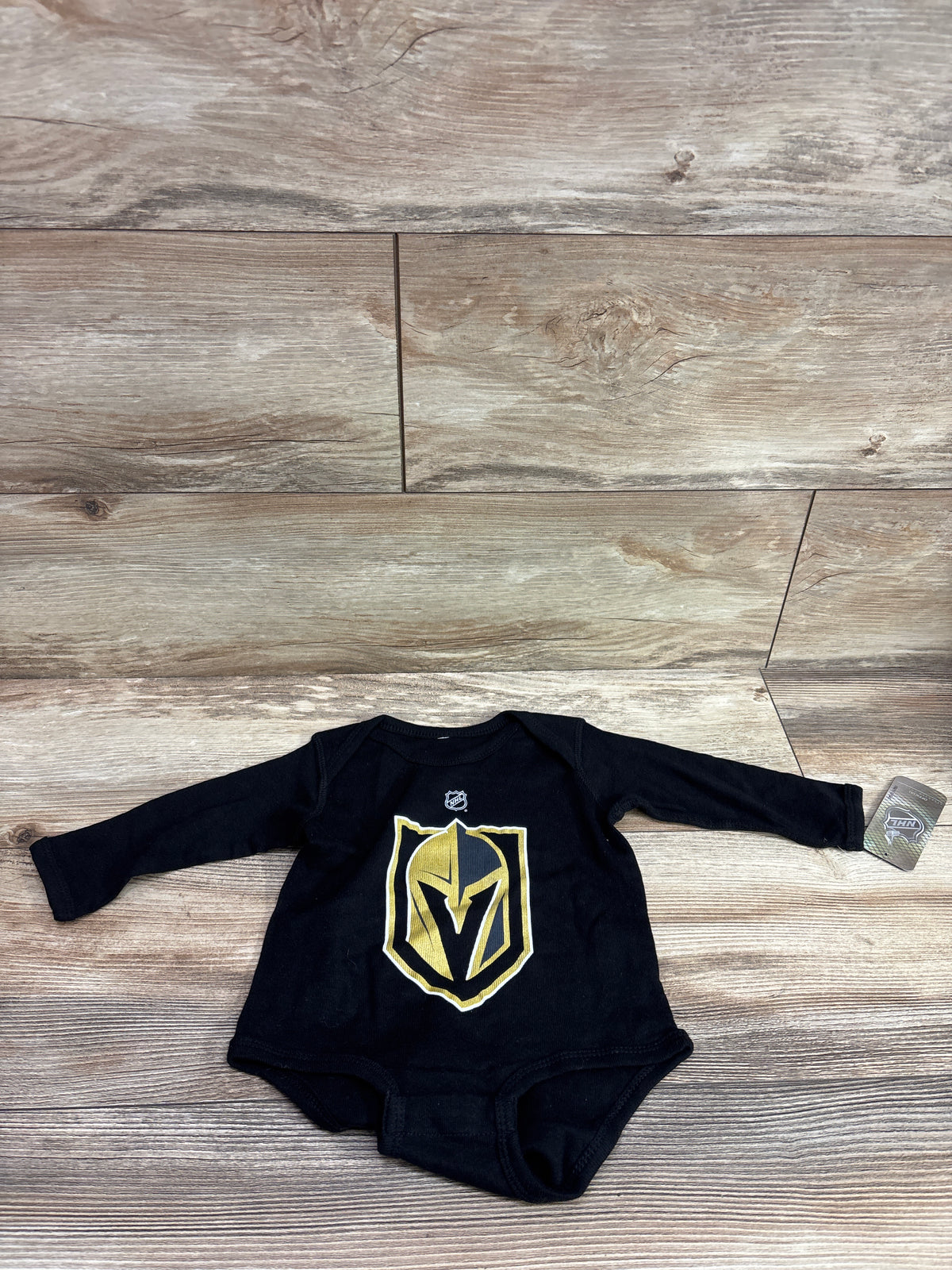 NEW Outerstuff Las Vegas Raiders Bodysuit Black sz 3-6m