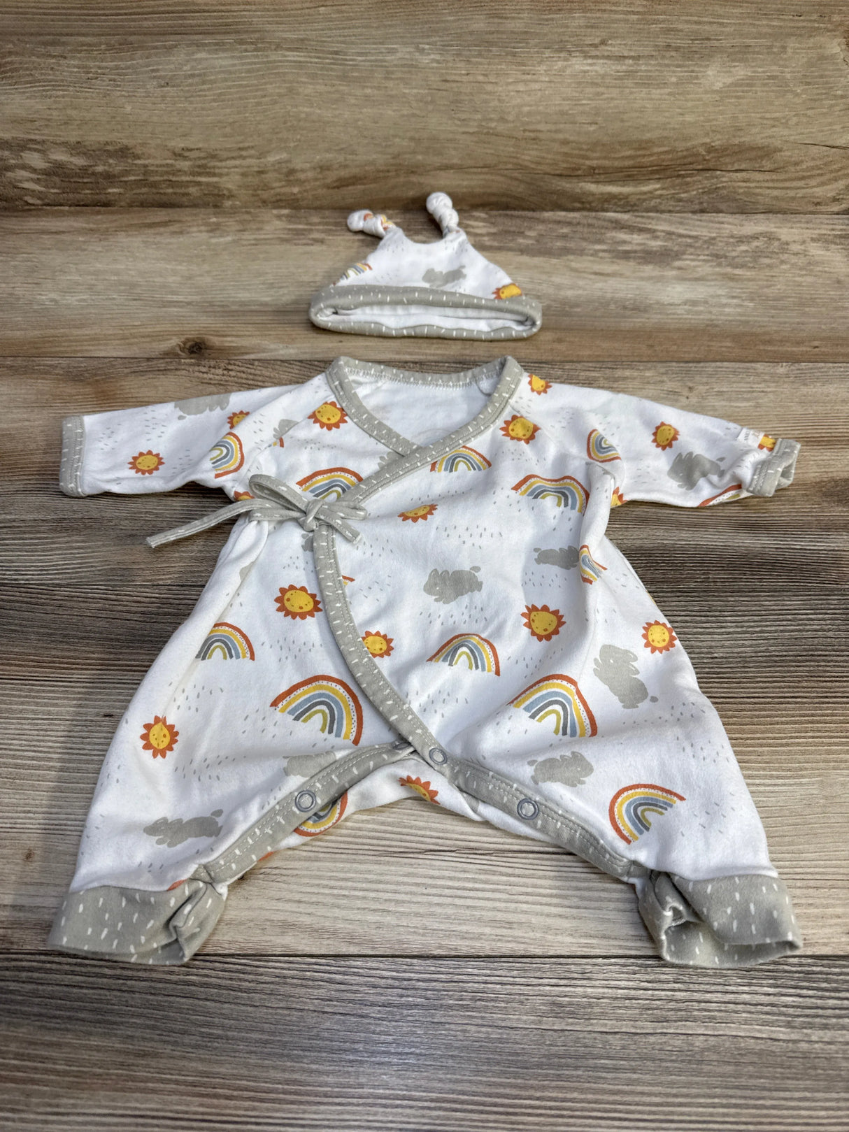 Bunnies By The Baby Rainbow Print Kimono Coverall & Hat White sz 0-3m - Me n Mommy To Be