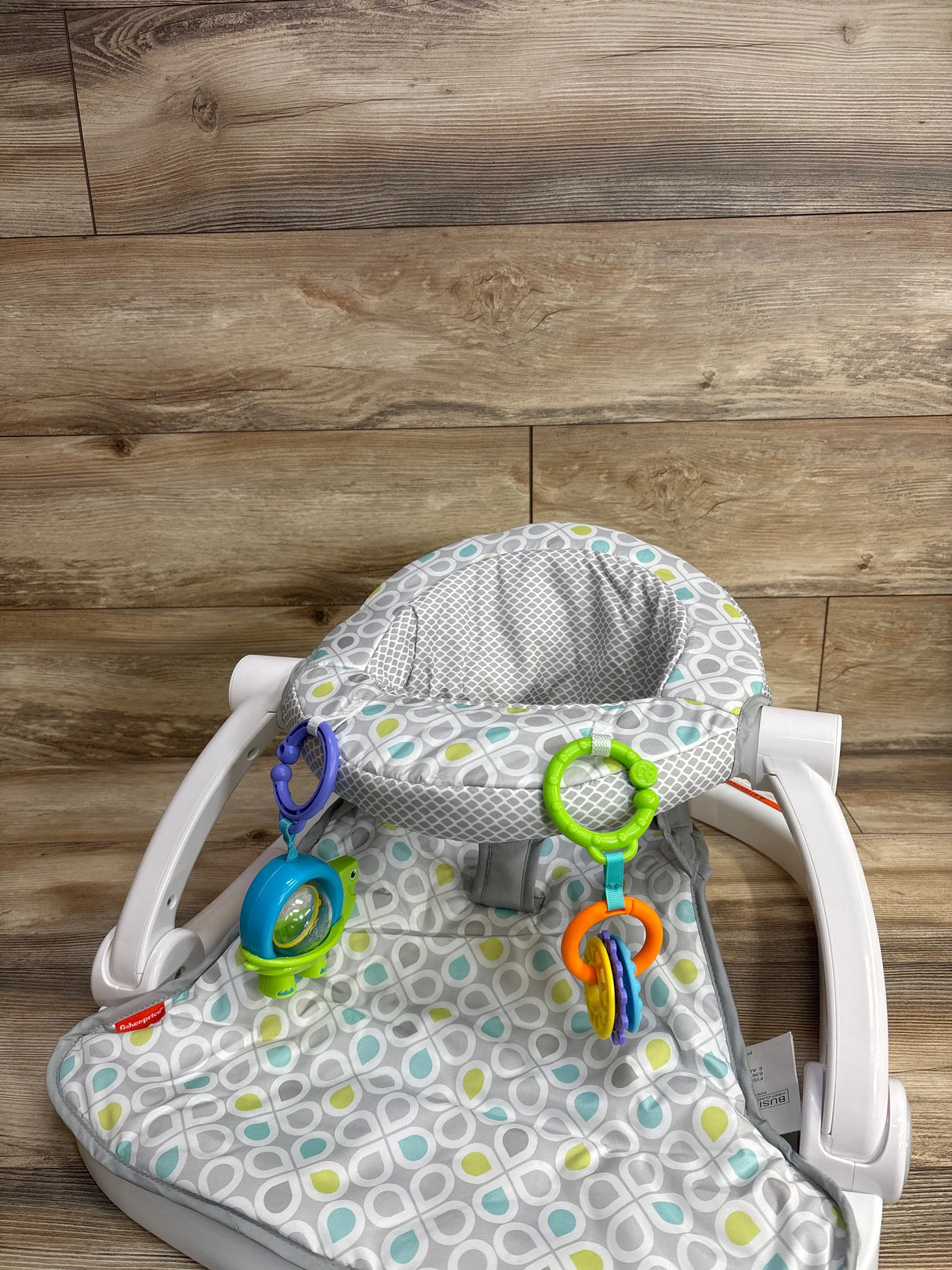 NEW Fisher-Price Sit Me Up Floor Seat