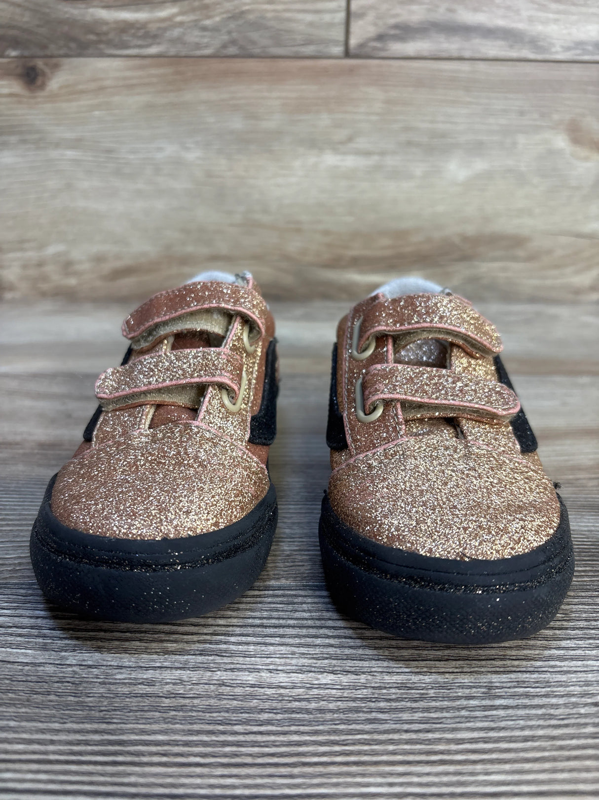 Vans Old Skool V Sneakers Glittery Gold sz 9c