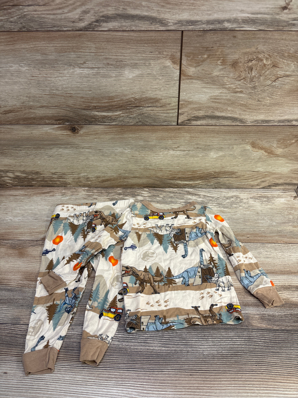 Jurassic World 2pc Viscose Pajama Set Beige sz 12m