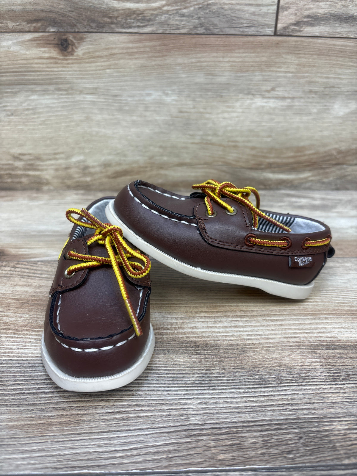 Oshkosh Alex7 Boat Shoes Brown sz 7c