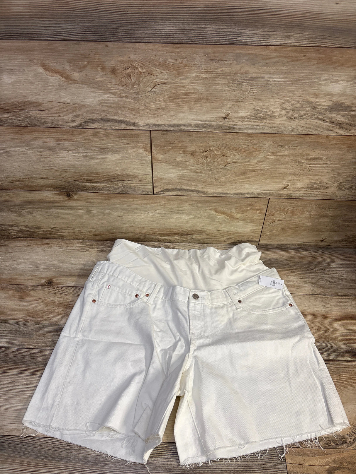 NEW Gap Maternity 7" Maternity Full Panel Denim Bermuda Shorts White sz XL (34/18R)