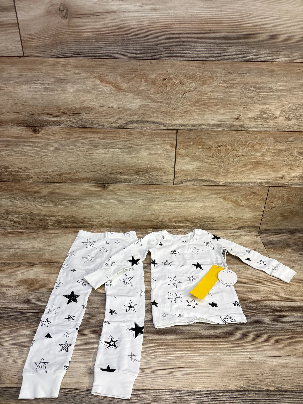NEW Norani Baby 2pc Organic Pajama Set in Stars White sz 18-24m