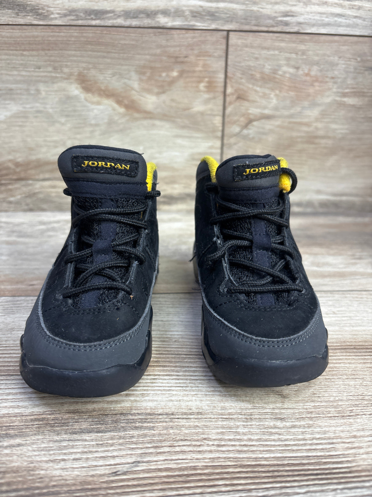 Air Jordan 9 Retro TD 'Dark Charcoal University Gold' Sneakers sz 7c