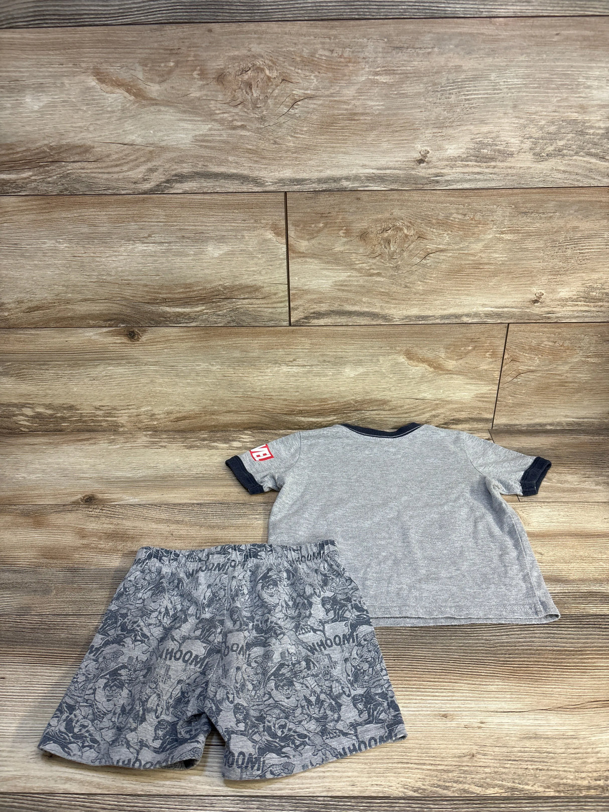 Marvel 2pc Shirt & Shorts Set Grey sz 3T