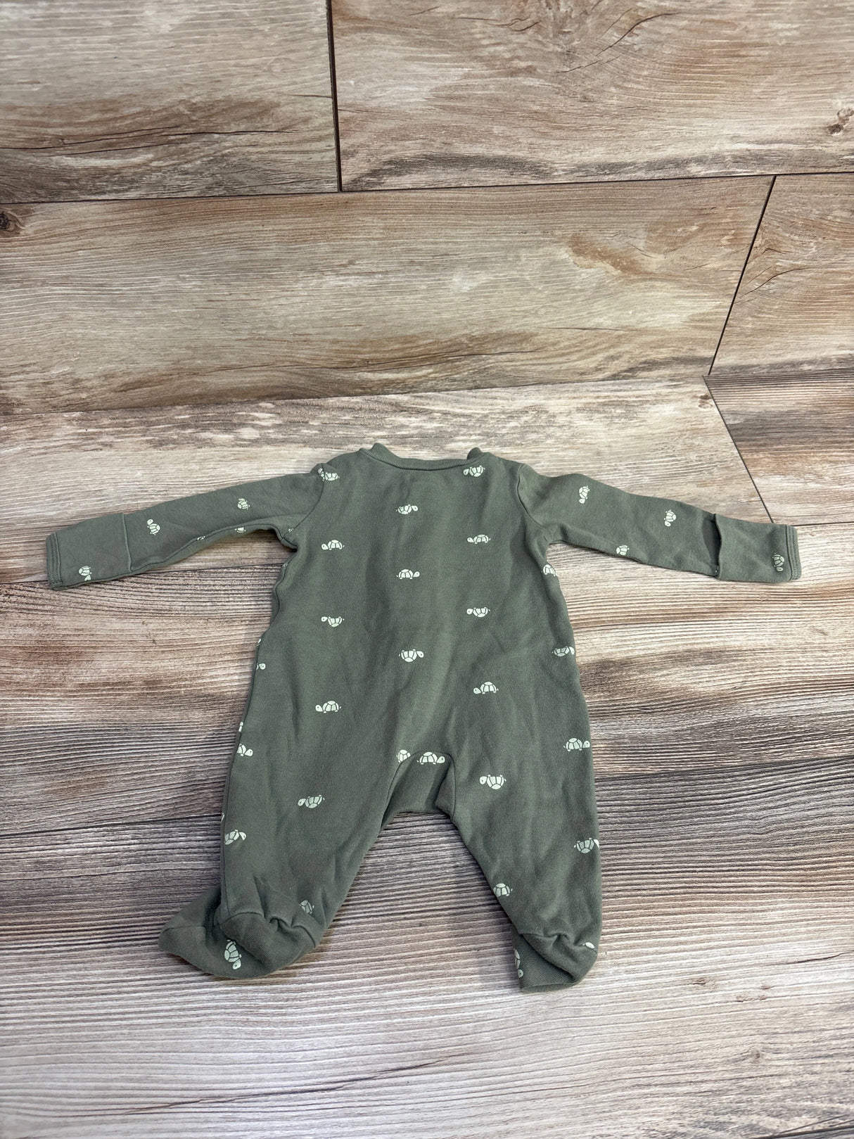 Carter's Turtle Sleeper Olive sz Newborn