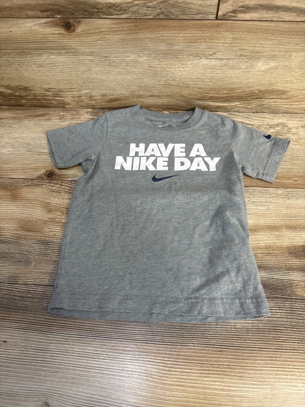 Nike Logo Have A Nike Day Shirt Grey sz 4T