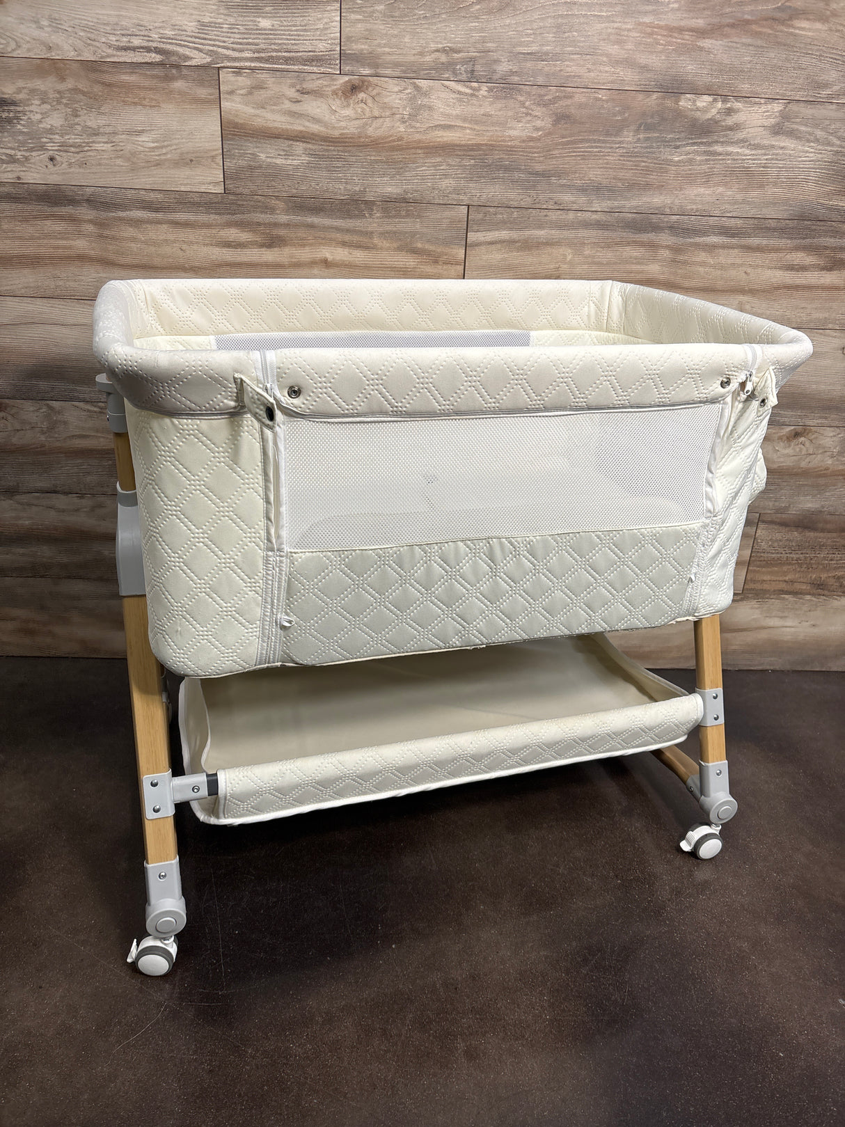 HARPPA Cuddly 3 in 1 Bassinet with Detachable Changing Station, Cream