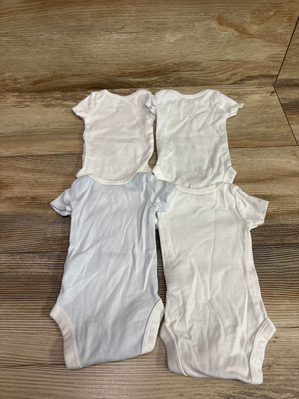 Carter's 4pk Bodysuits White sz Preemie