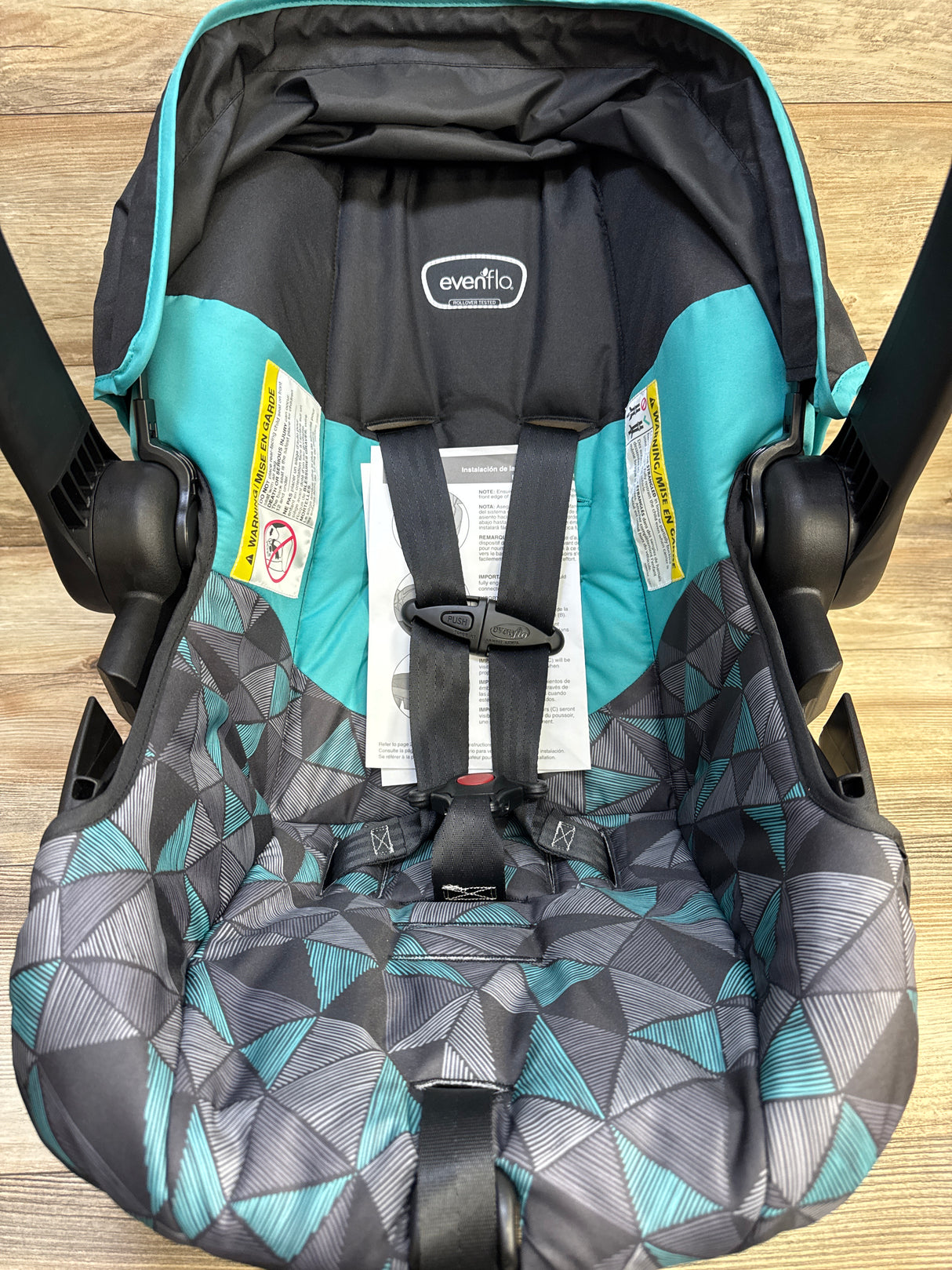 Evenflo NurtureMax Infant Car Seat in Dallas Blue