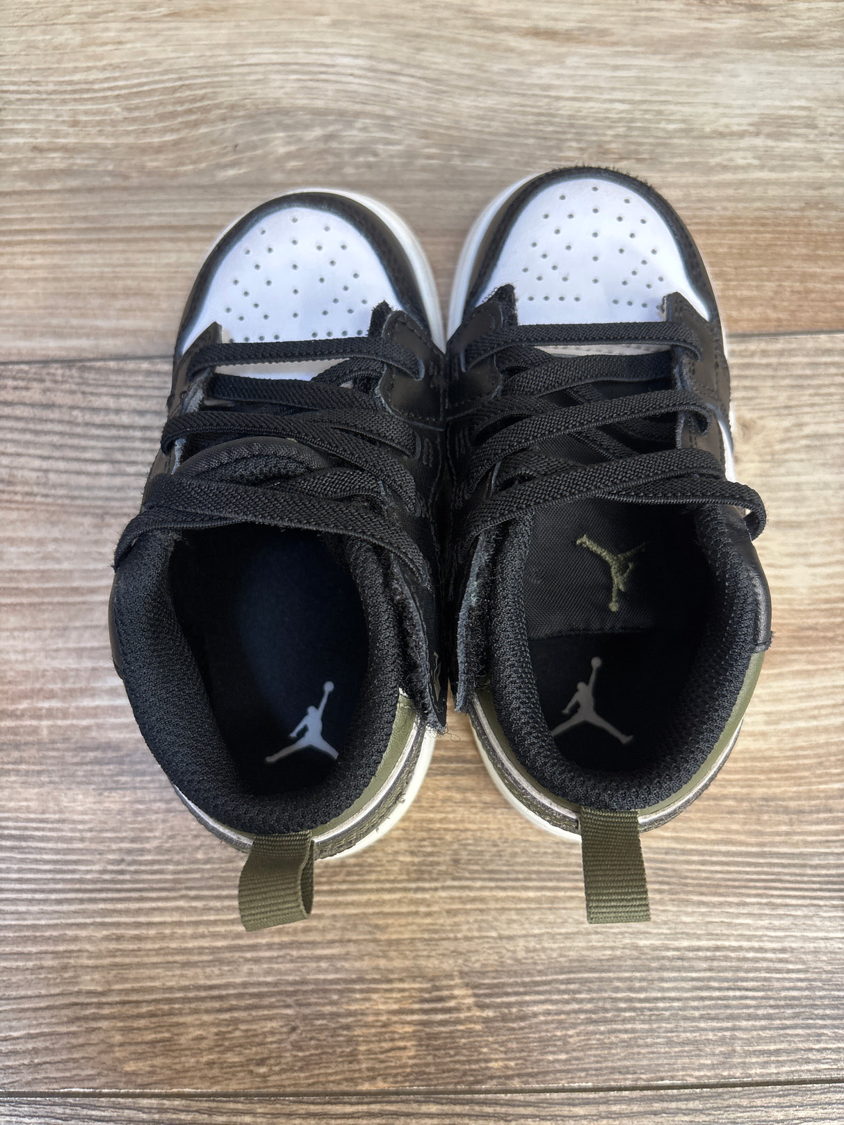 Air Jordan 1 Low ALT TD 'Black Toe Medium Olive' Sneakers sz 8c