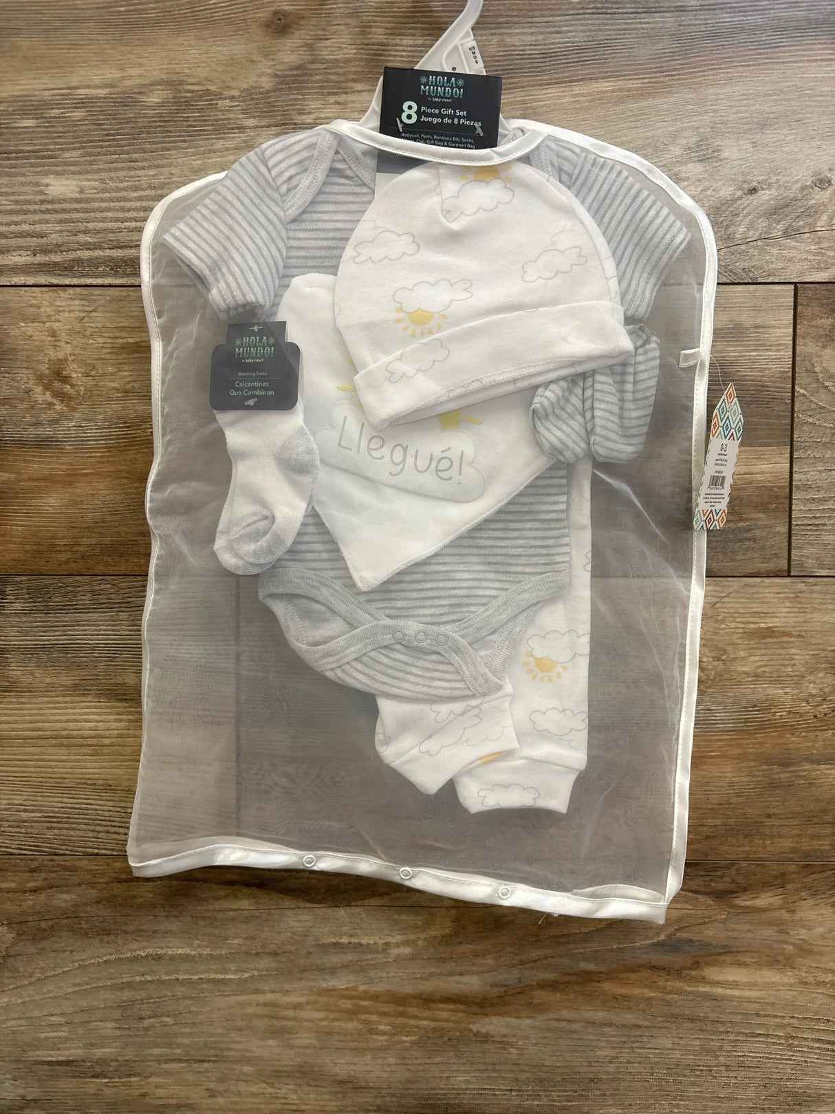 NEW Hola Mundo! by Baby Views 8pc Gift Set White sz 0-3m