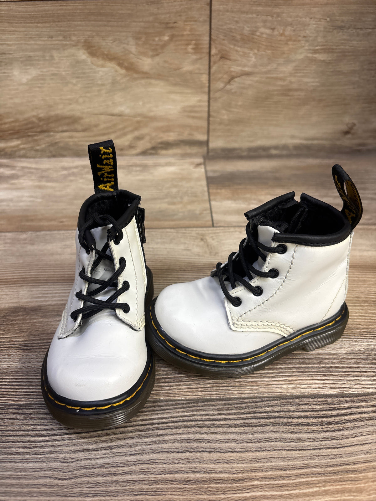 Dr. Martens 1460 Leather Boots White sz 4c